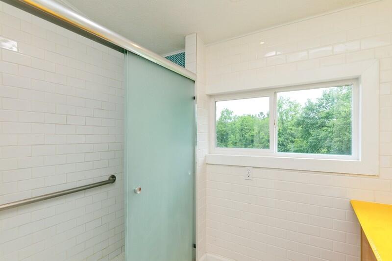 EDNEYS WEST HILL - Residential