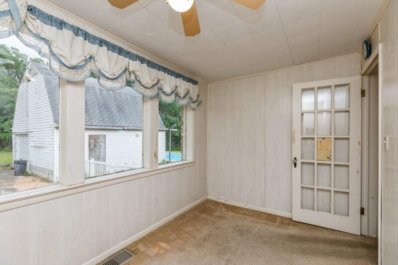 EDNEYS WEST HILL - Residential