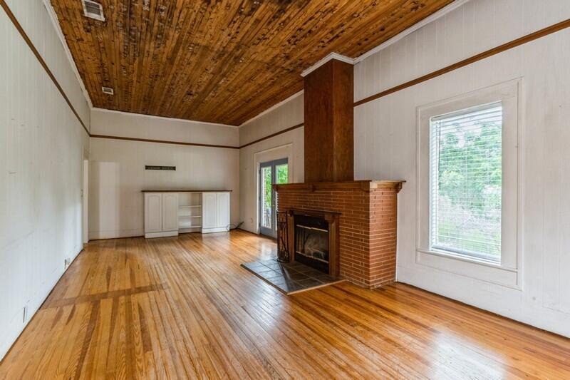 EDNEYS WEST HILL - Residential