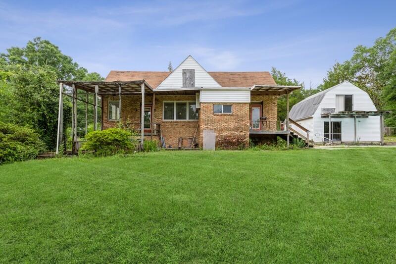 EDNEYS WEST HILL - Residential