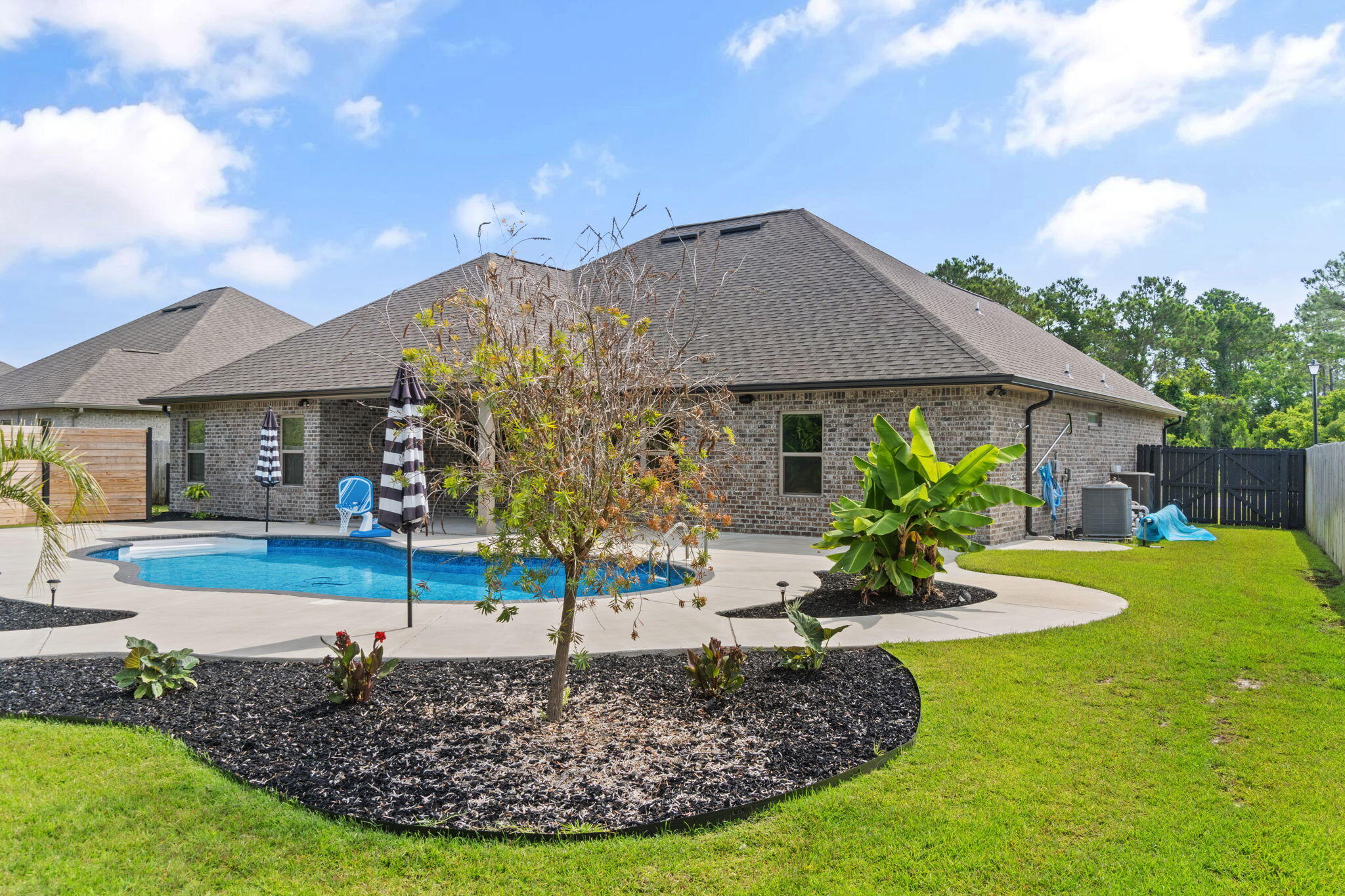 Natures Cove - Residential