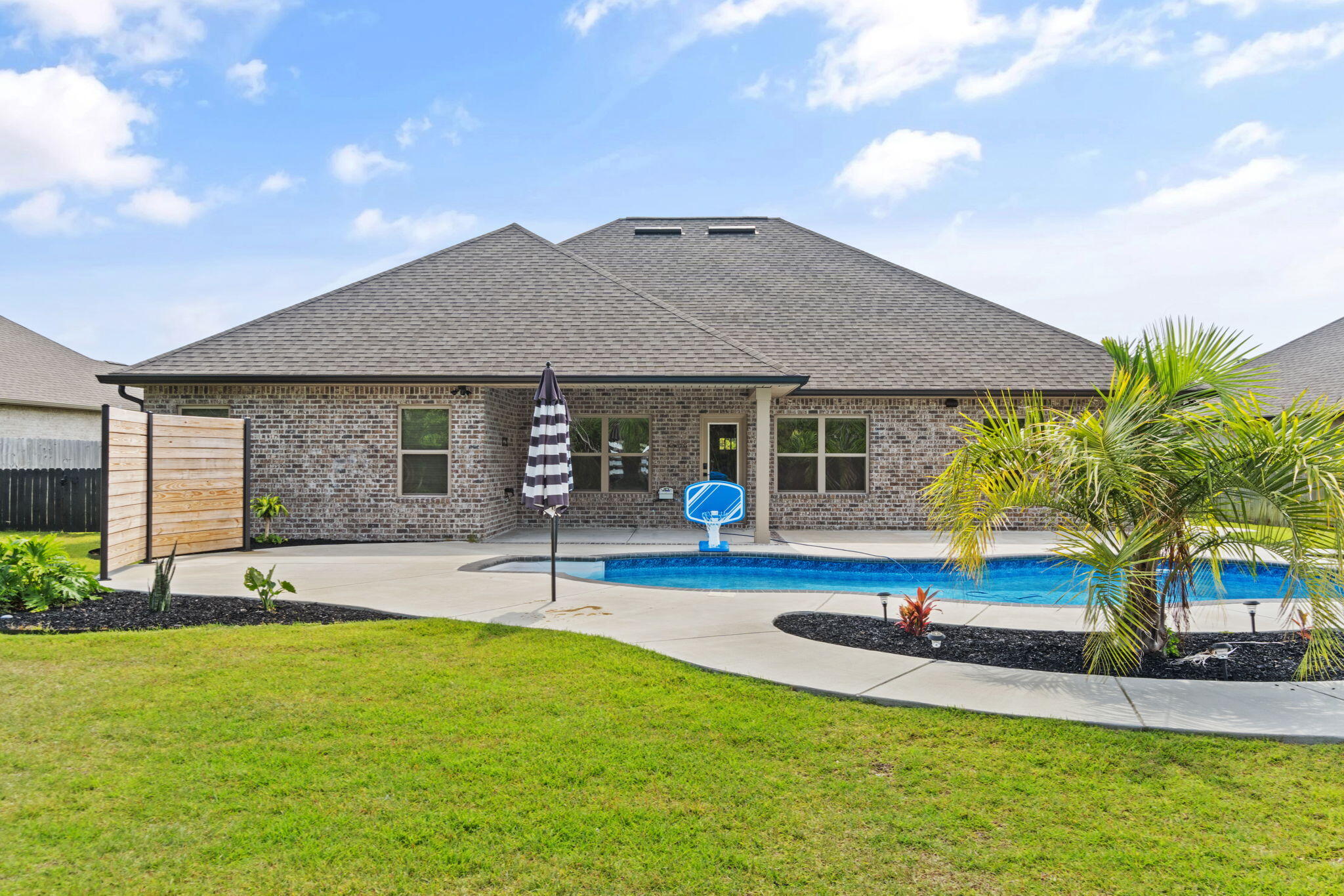 Natures Cove - Residential