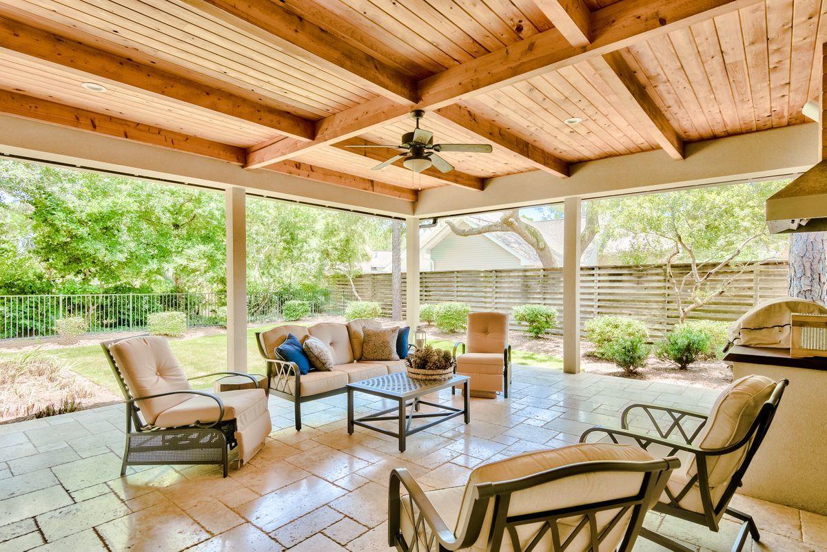 BAYTOWNE AVE EAST - Residential