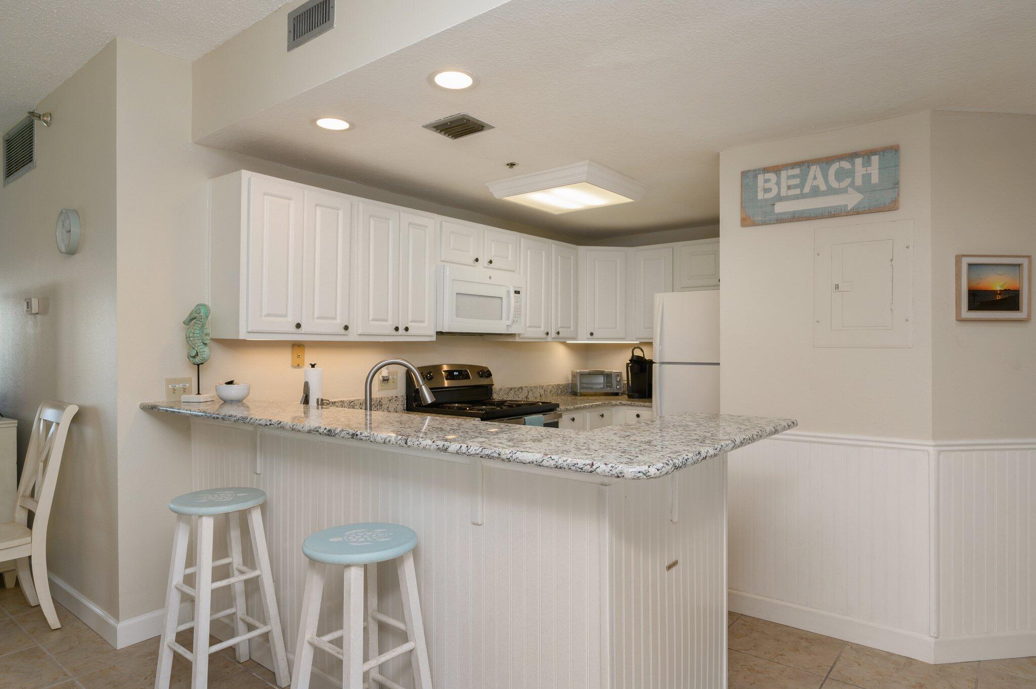 PLAYERS CLUB ON THE BAY THE - Residential