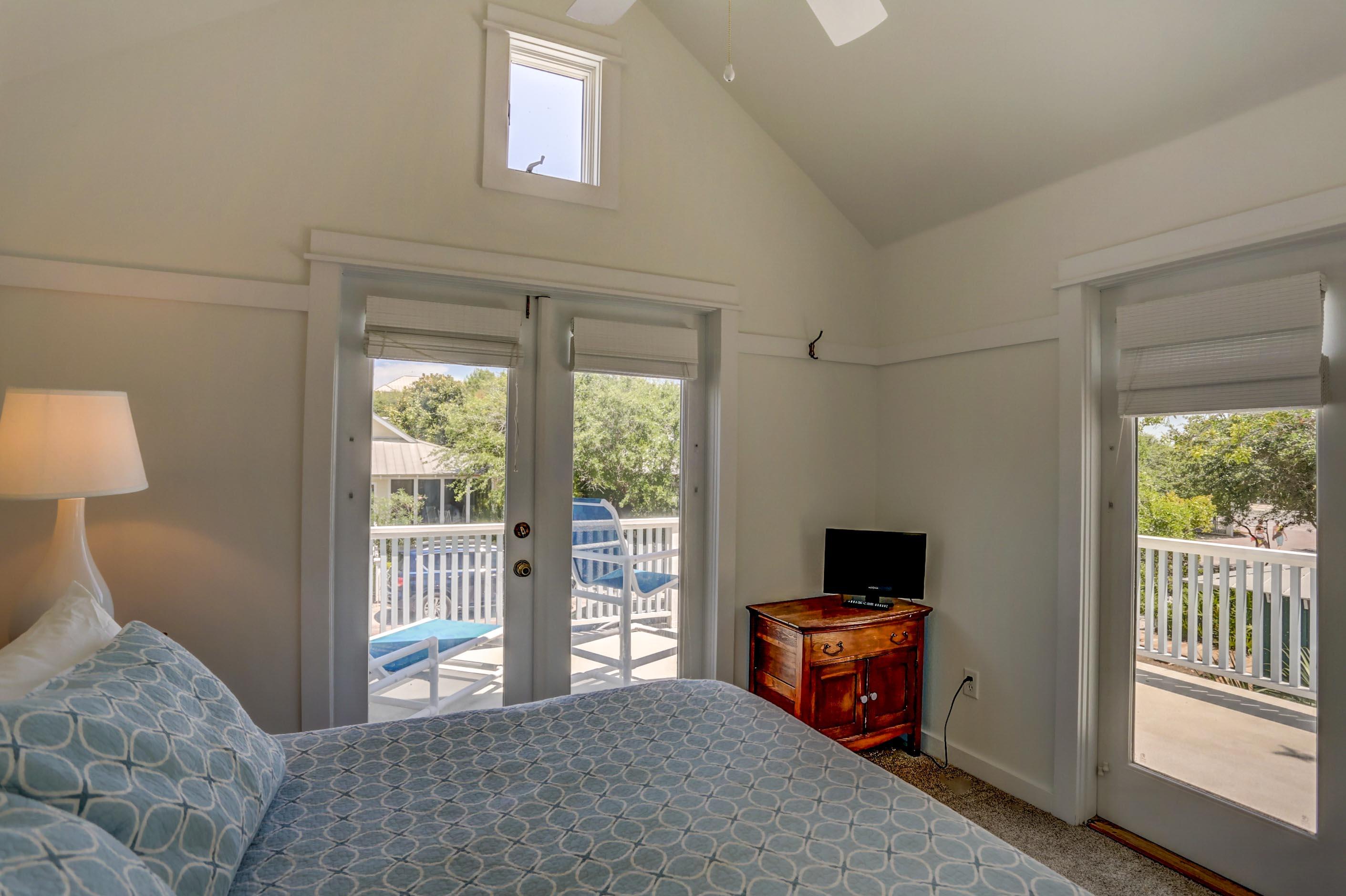 SEASIDE 01 - Residential