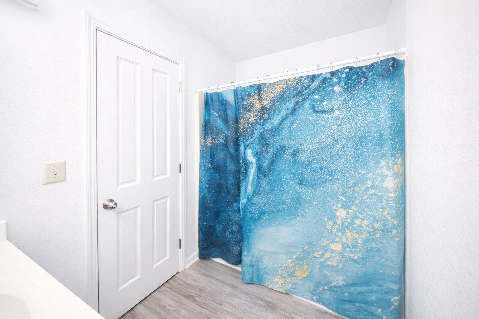 AUBURN HEIGHTS - Residential