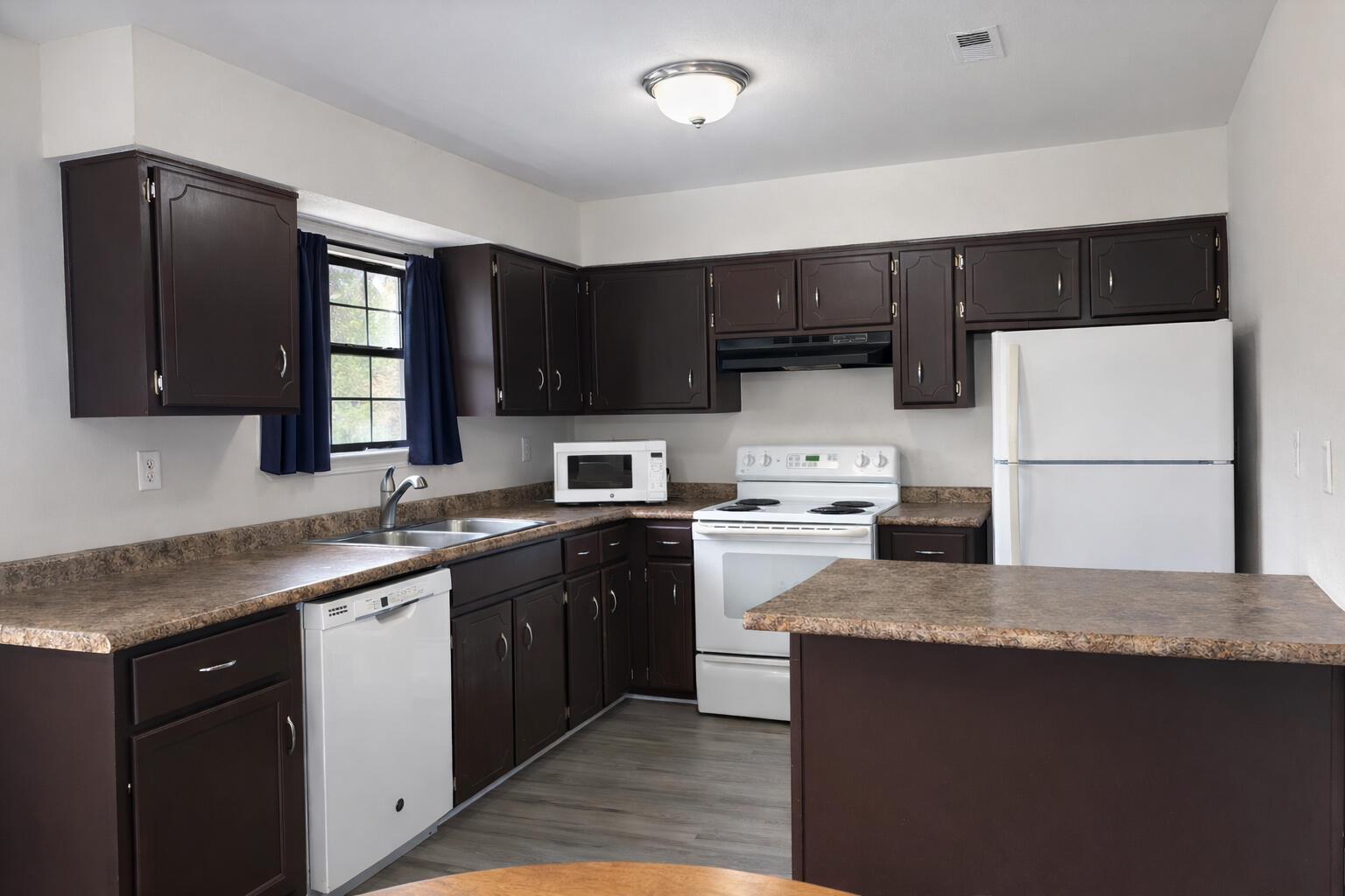 AUBURN HEIGHTS - Residential