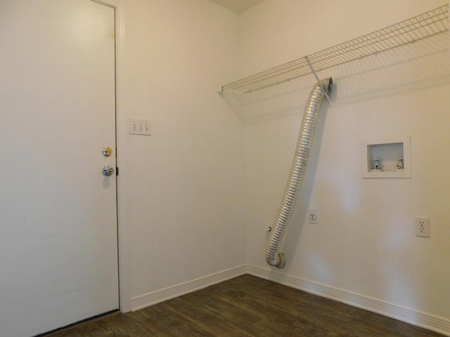 BLUEWATER BAY VILLAGE 1B - Residential