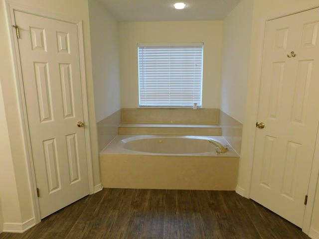 BLUEWATER BAY VILLAGE 1B - Residential