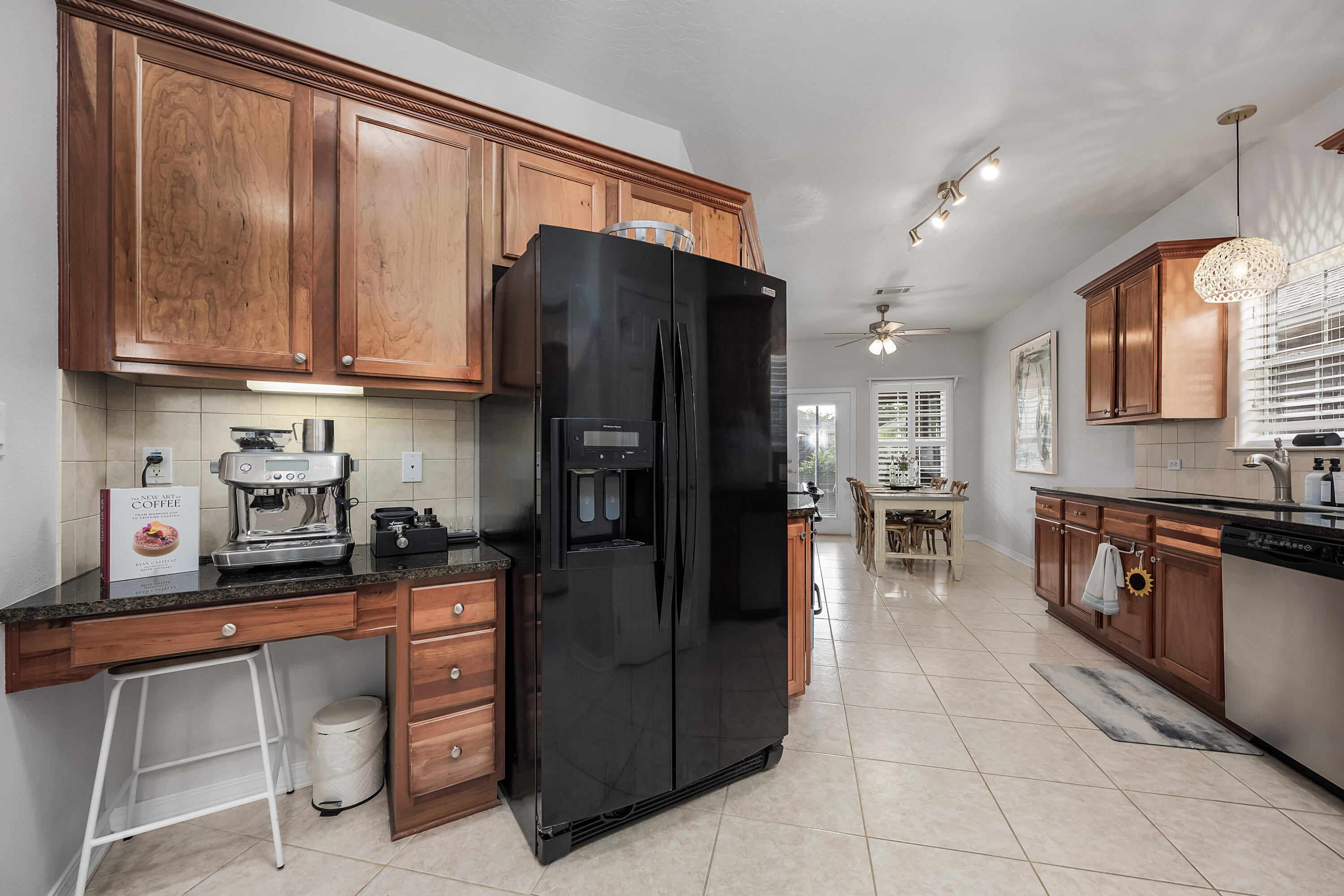 BRIDGEPORT COLONY - Residential