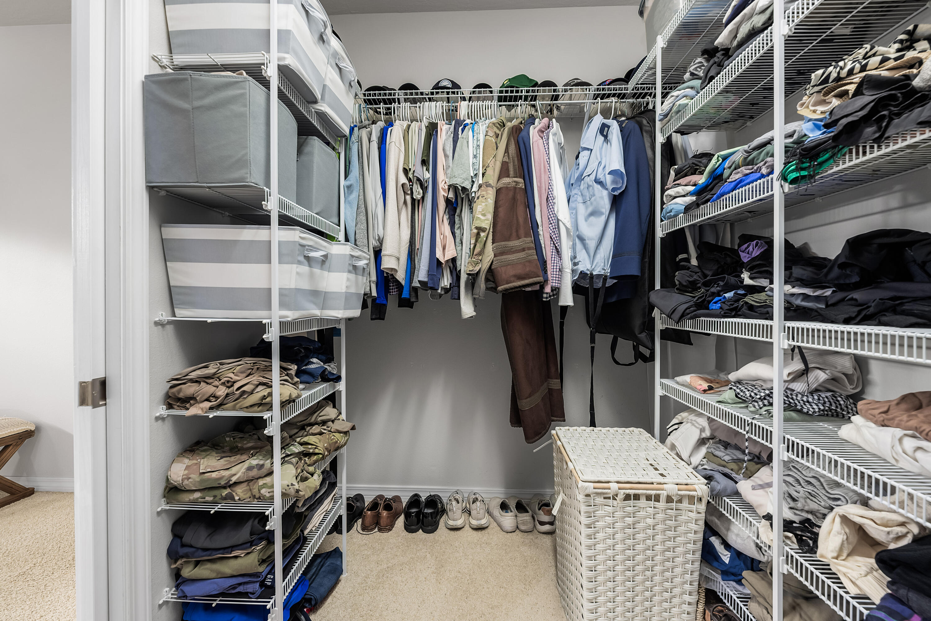 BRIDGEPORT COLONY - Residential