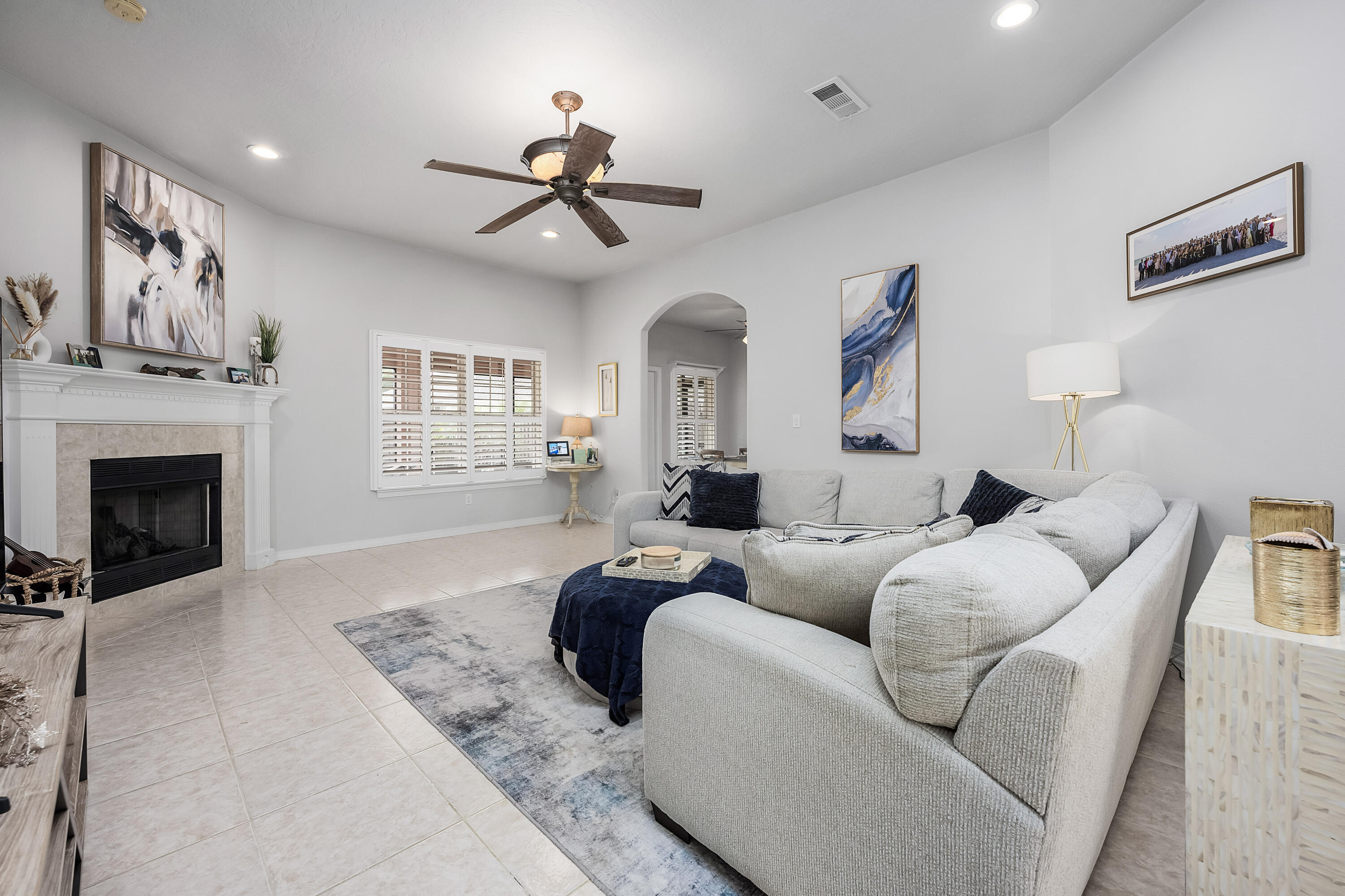 BRIDGEPORT COLONY - Residential