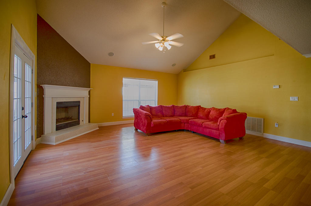 EMERALD VILLAGE PH I LOT 9 BLK D - Residential