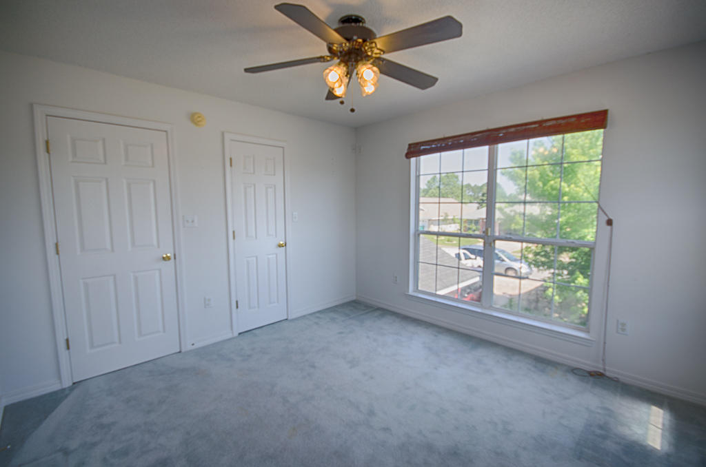 EMERALD VILLAGE PH I LOT 9 BLK D - Residential