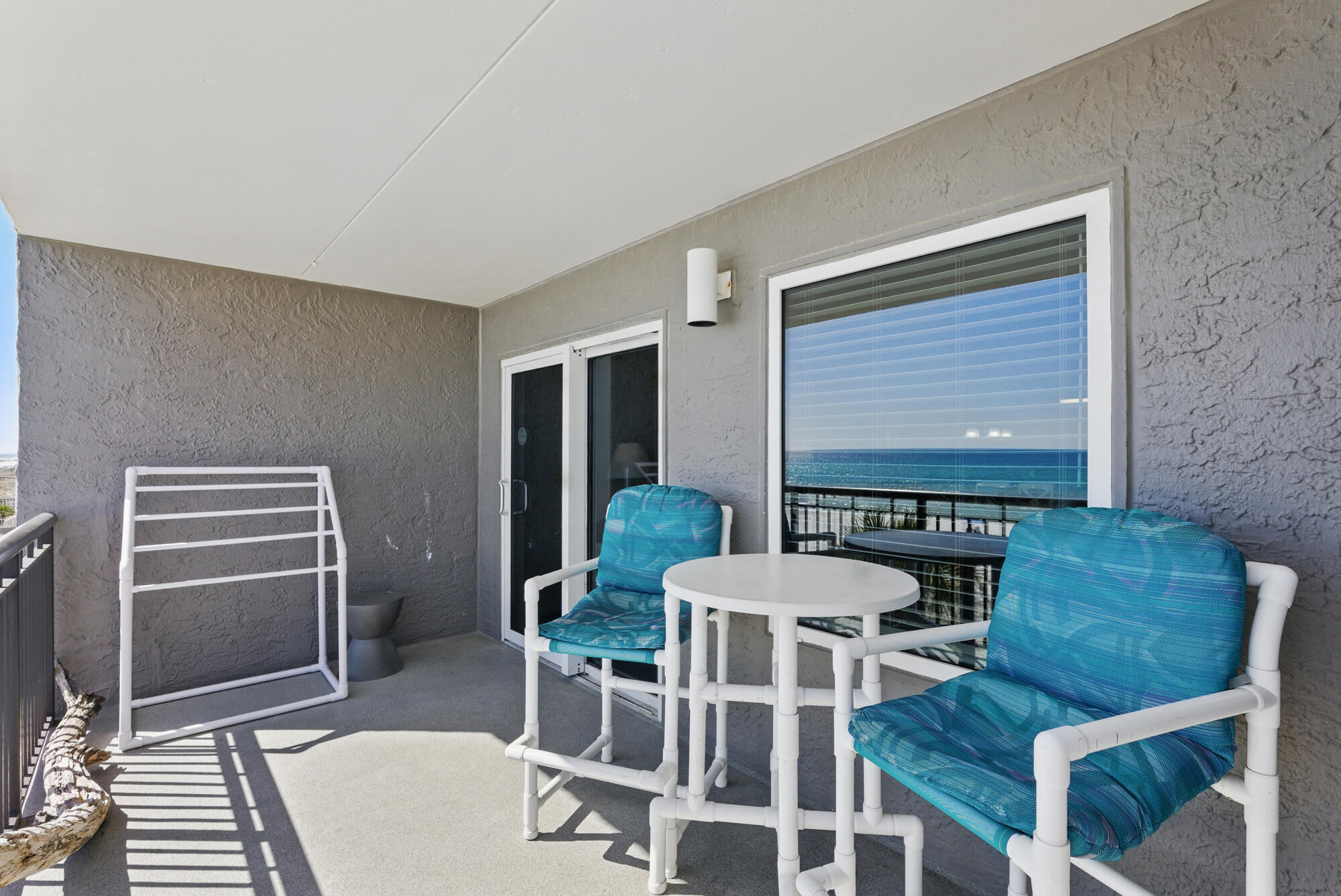 ISLAND ECHO CONDO - Residential