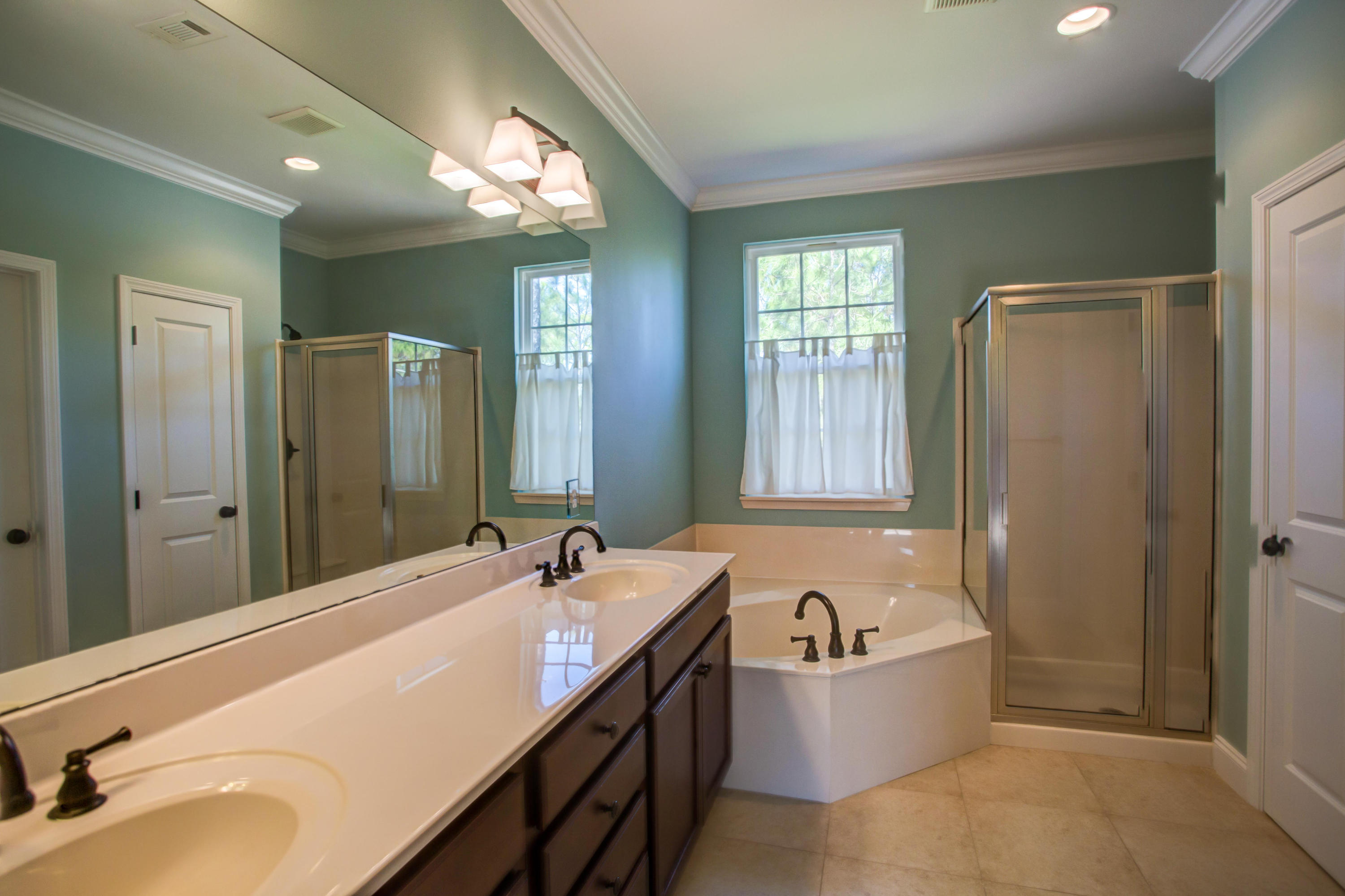 Thompson Woods - Residential