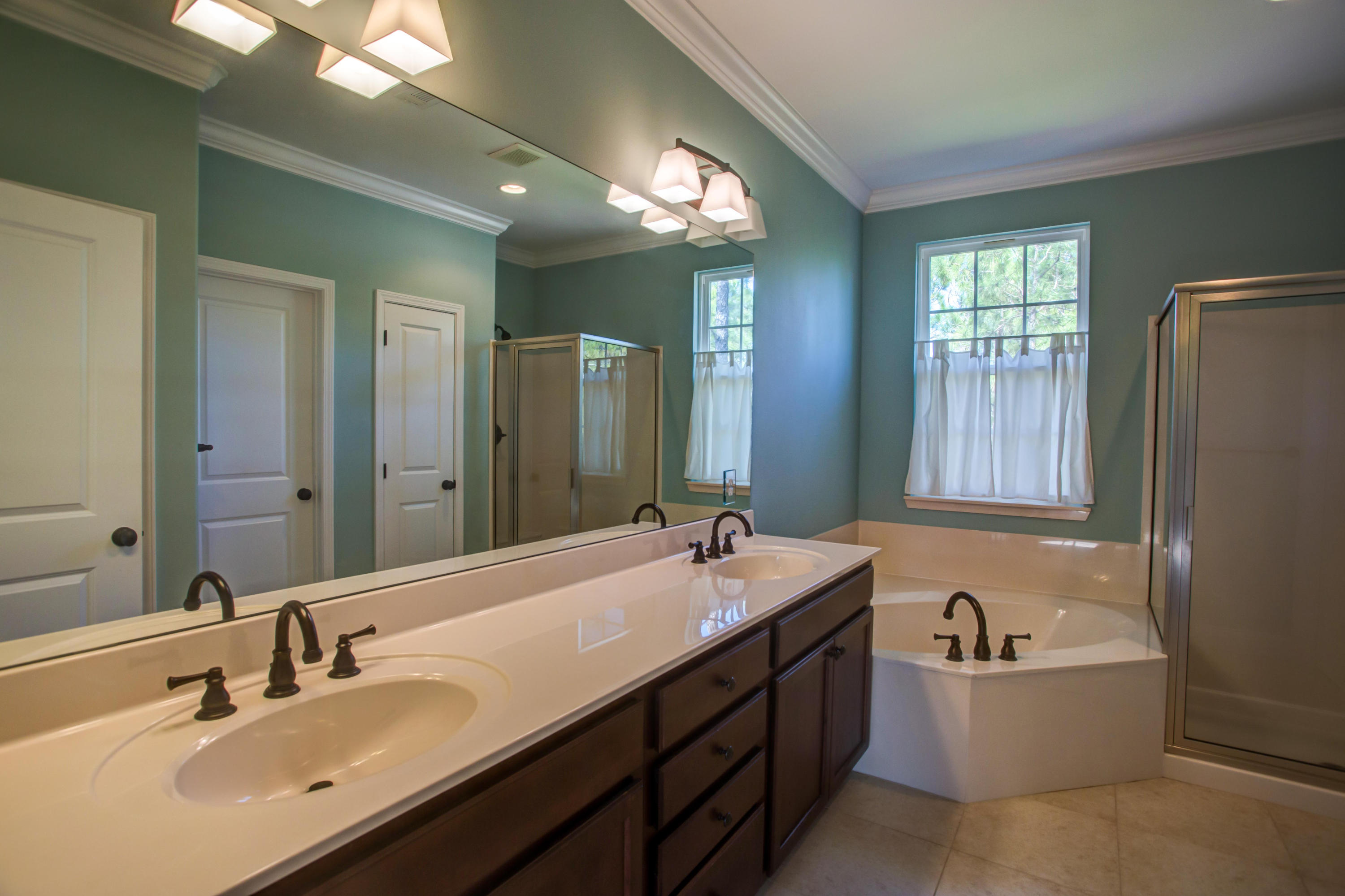 Thompson Woods - Residential