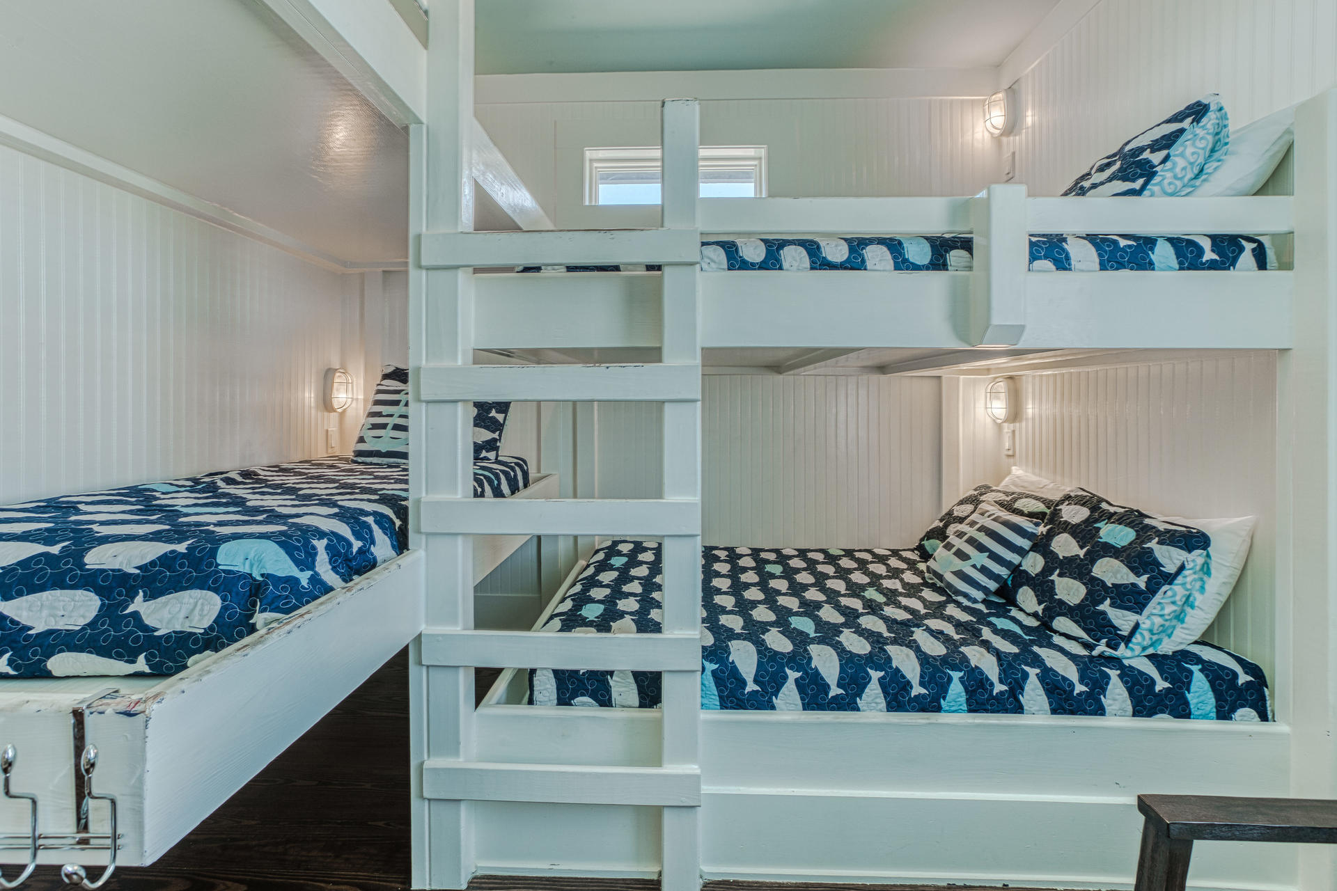 SEAWINDS S/D - Residential