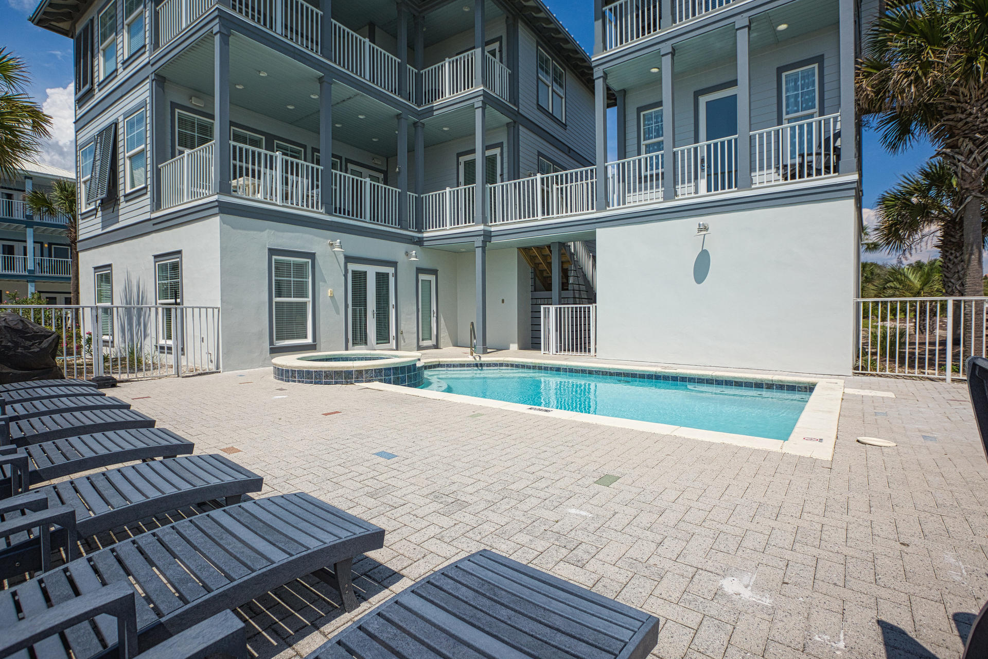 SEAWINDS S/D - Residential