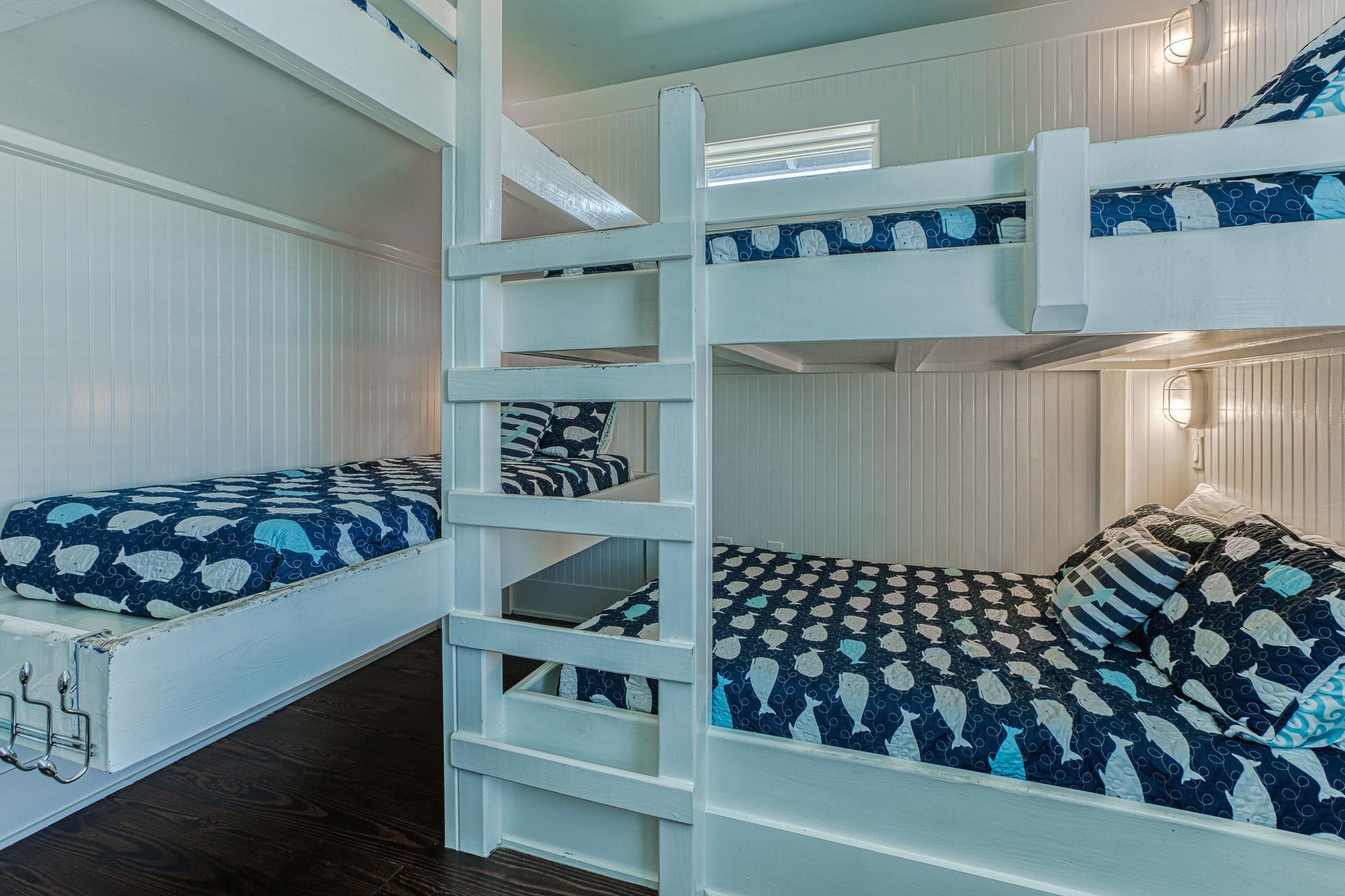 SEAWINDS S/D - Residential