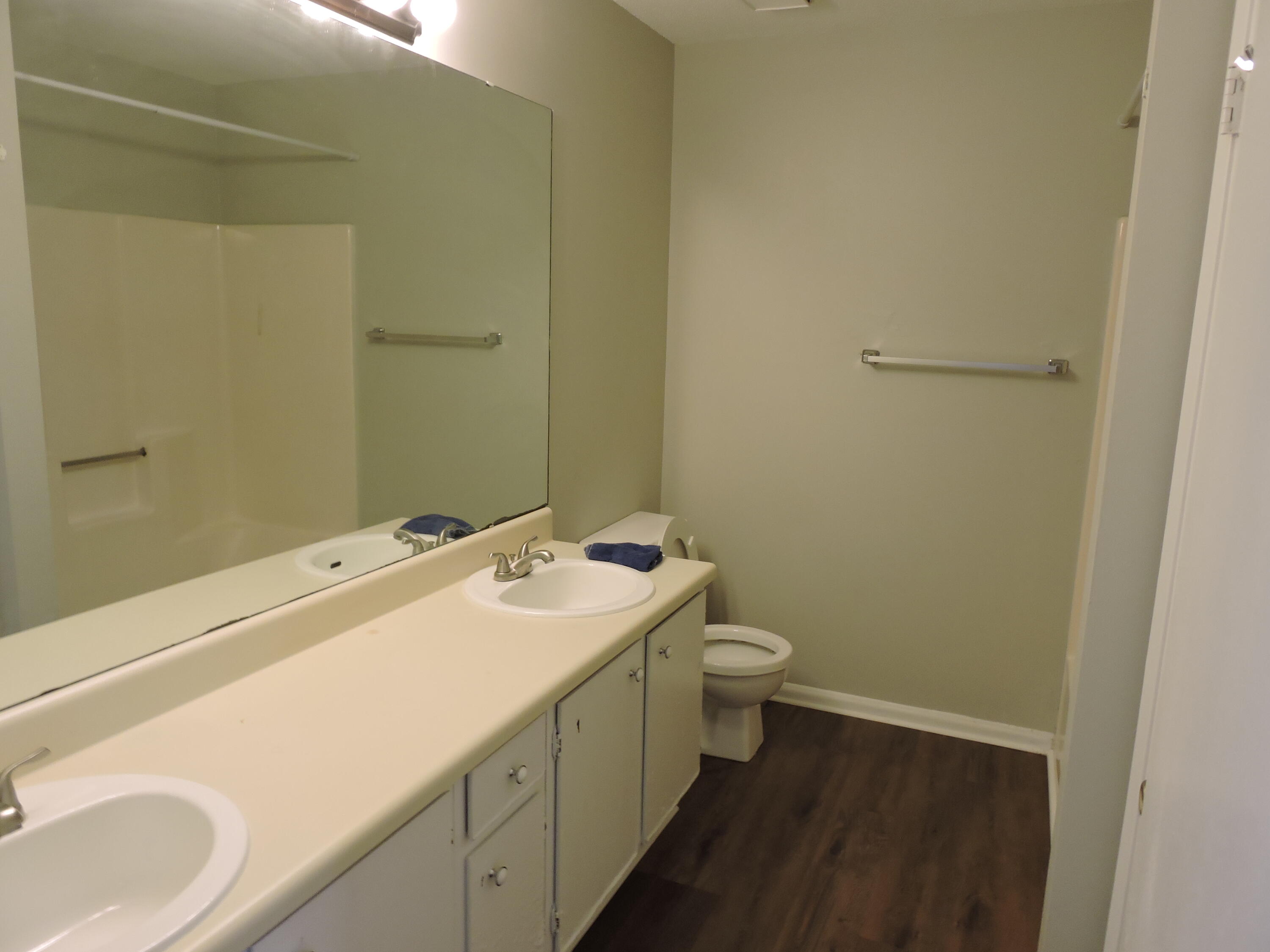 CRESTVIEW HEIGHTS - Residential Lease