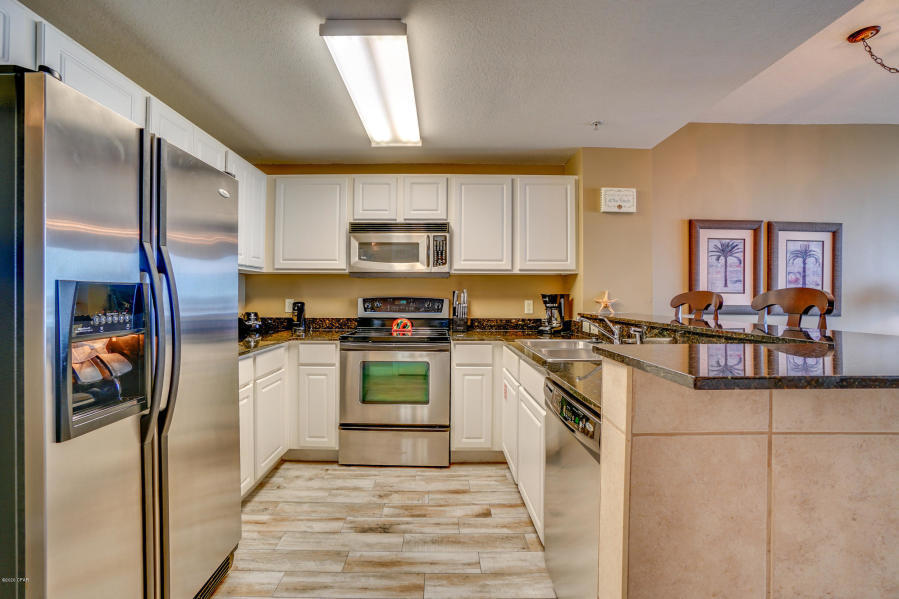 CALYPSO RESORT & TOWERS - Residential