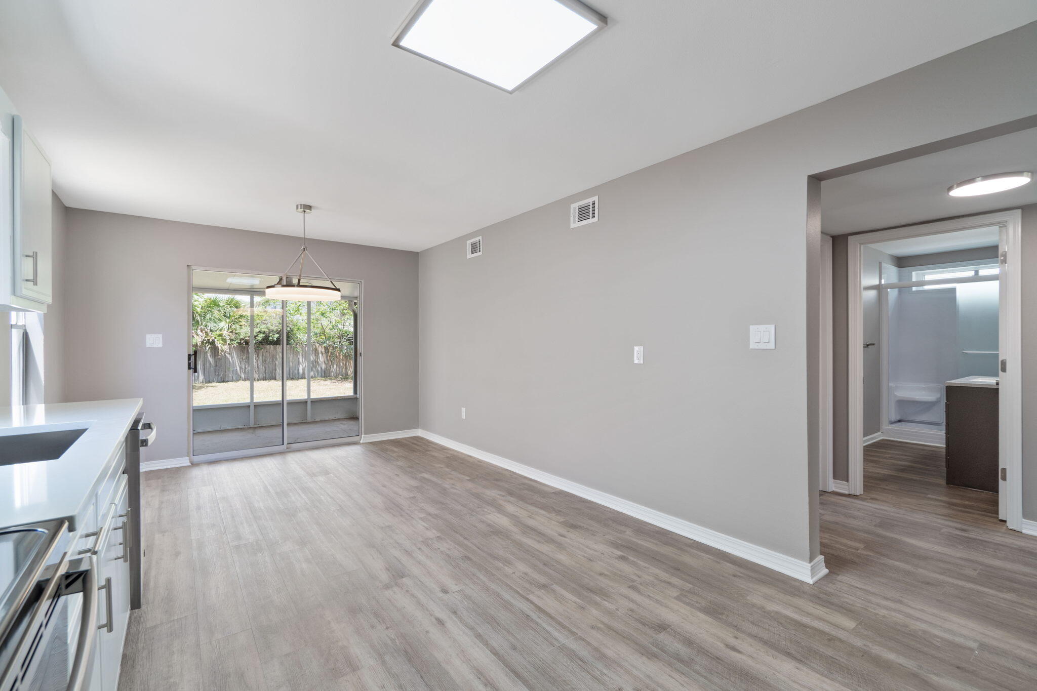 SCRANTON ESTATES - Residential