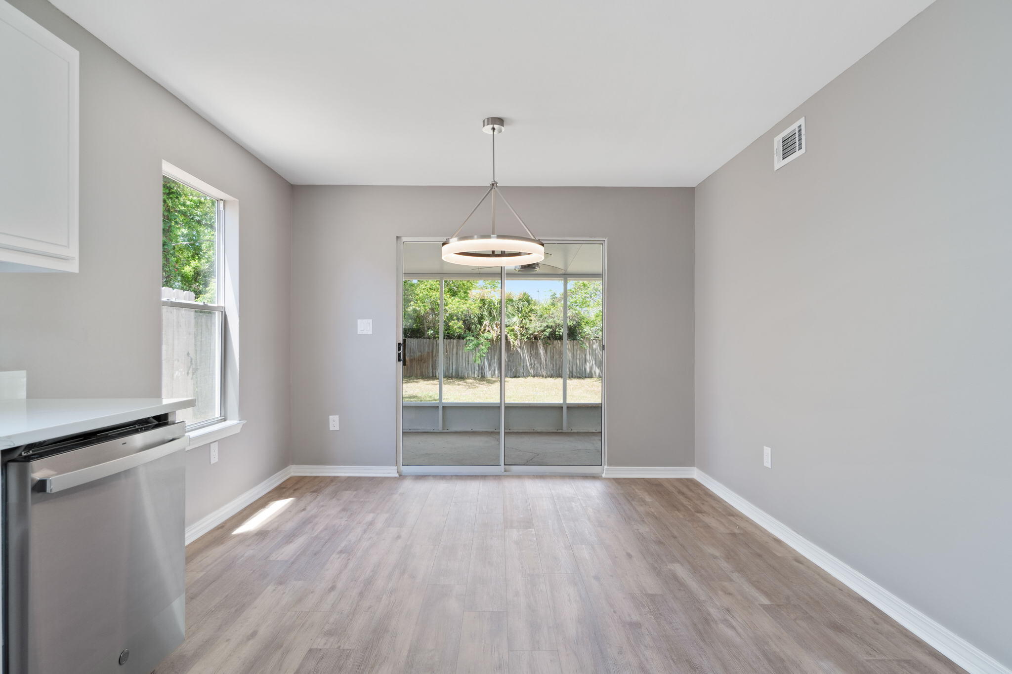 SCRANTON ESTATES - Residential