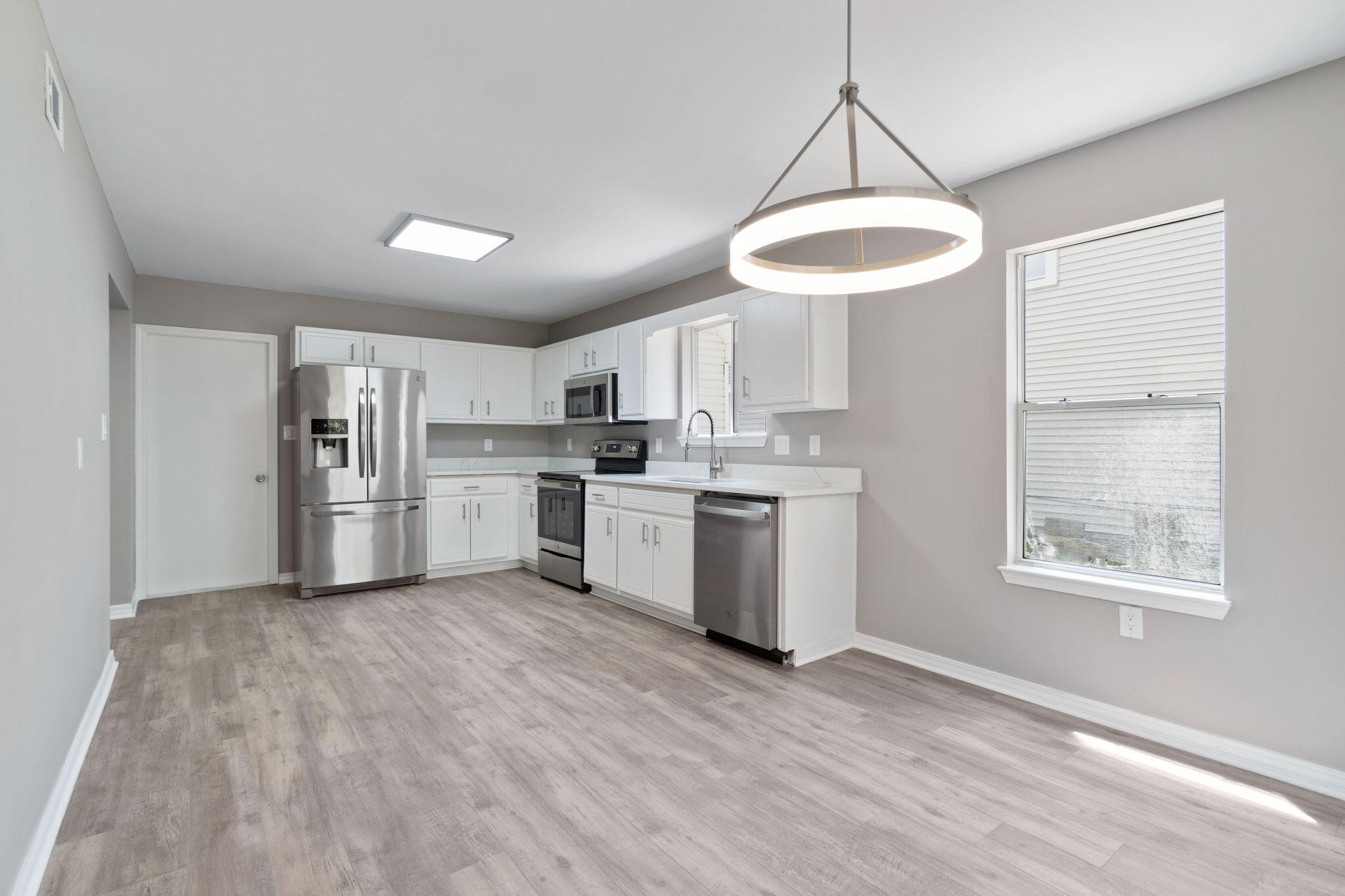 SCRANTON ESTATES - Residential