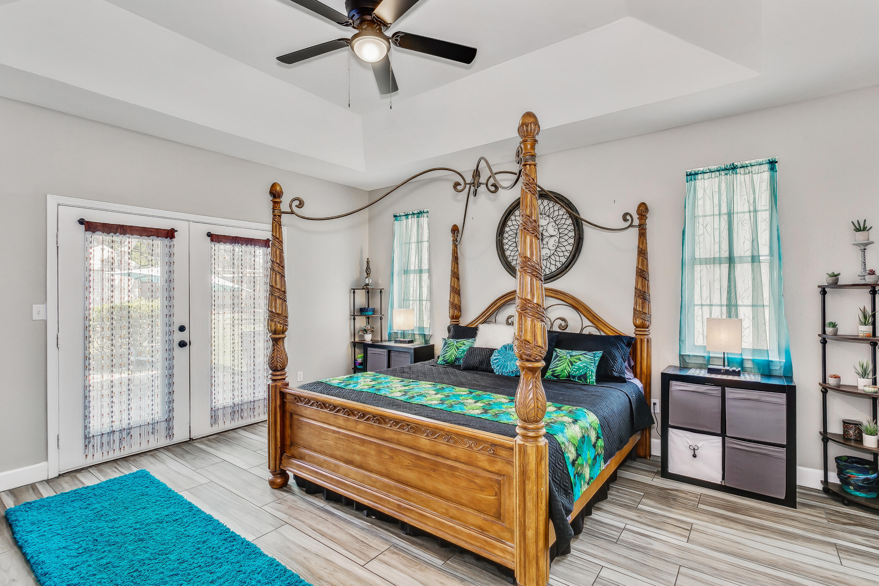 HOLLEY BY THE SEA - Residential