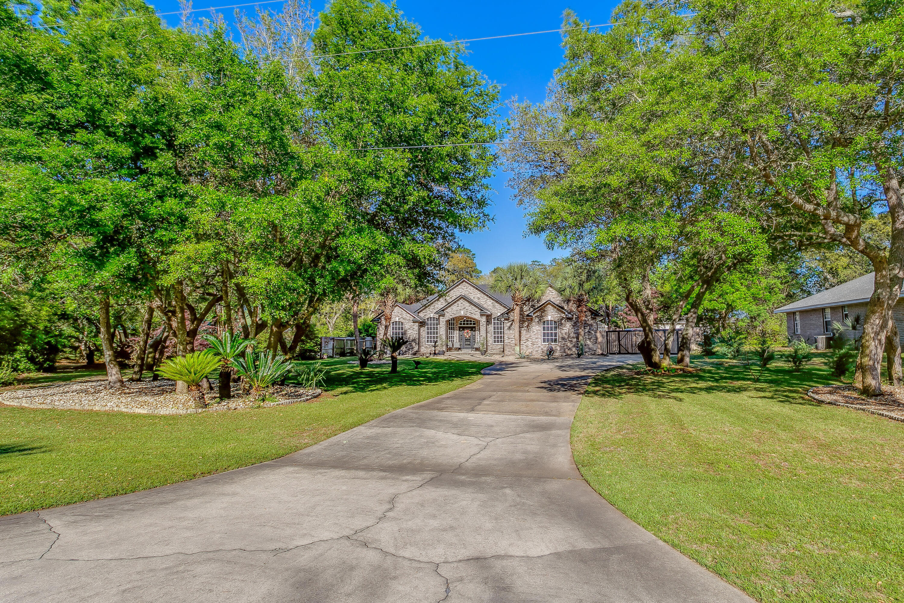 HOLLEY BY THE SEA - Residential