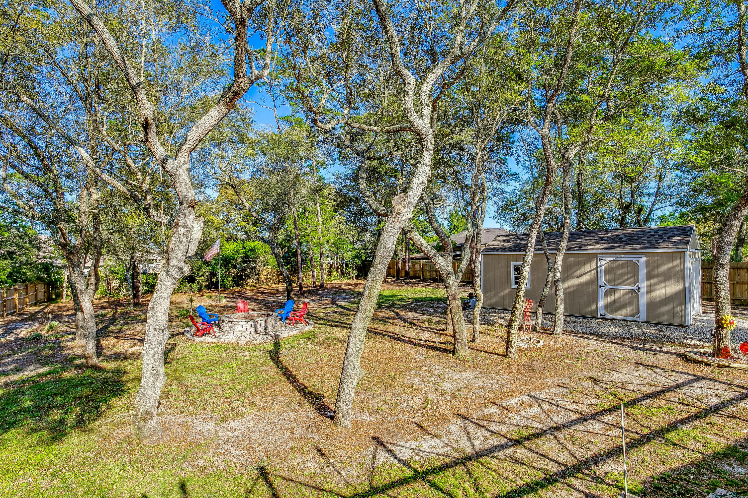 HOLLEY BY THE SEA - Residential