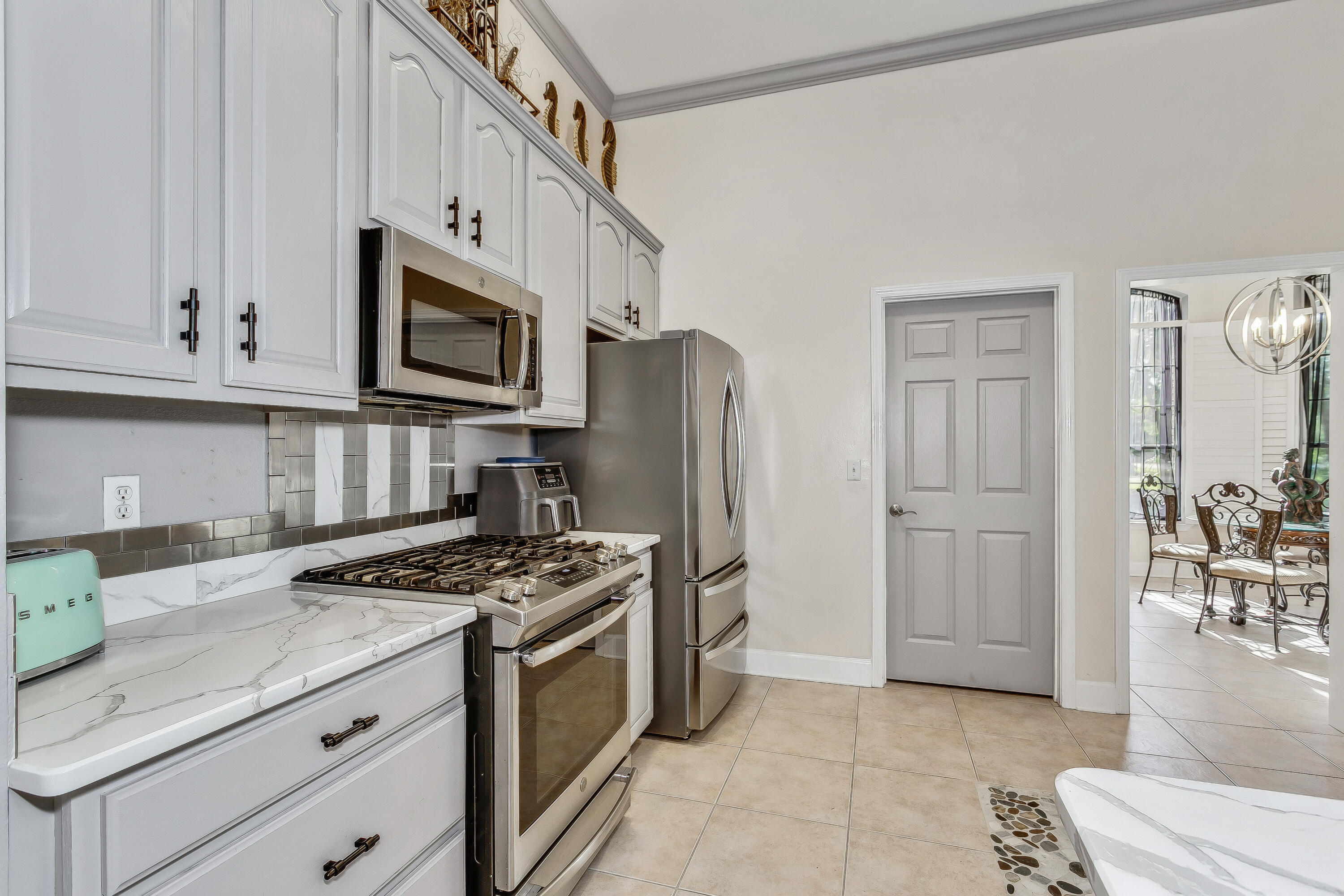 HOLLEY BY THE SEA - Residential