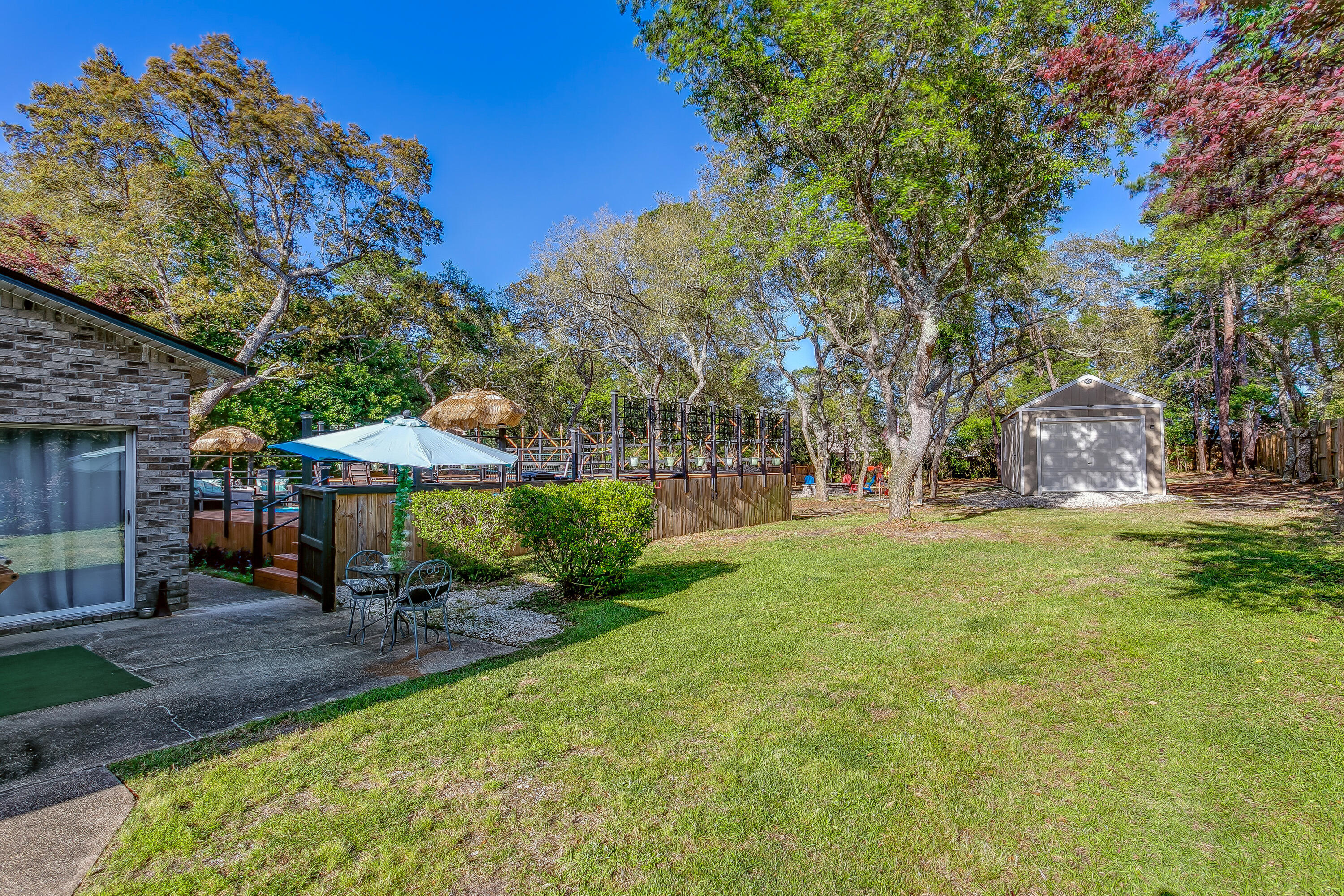 HOLLEY BY THE SEA - Residential