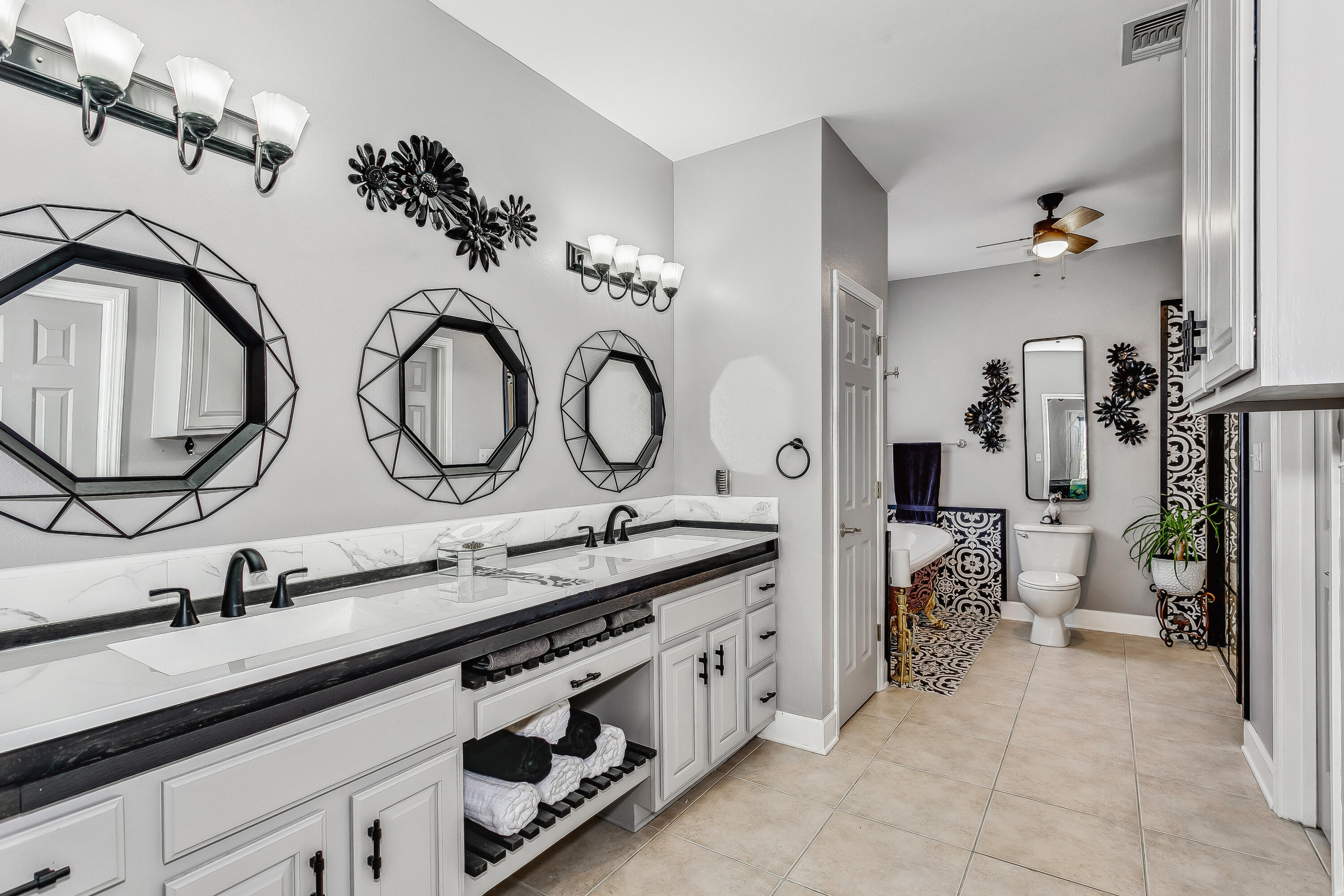 HOLLEY BY THE SEA - Residential