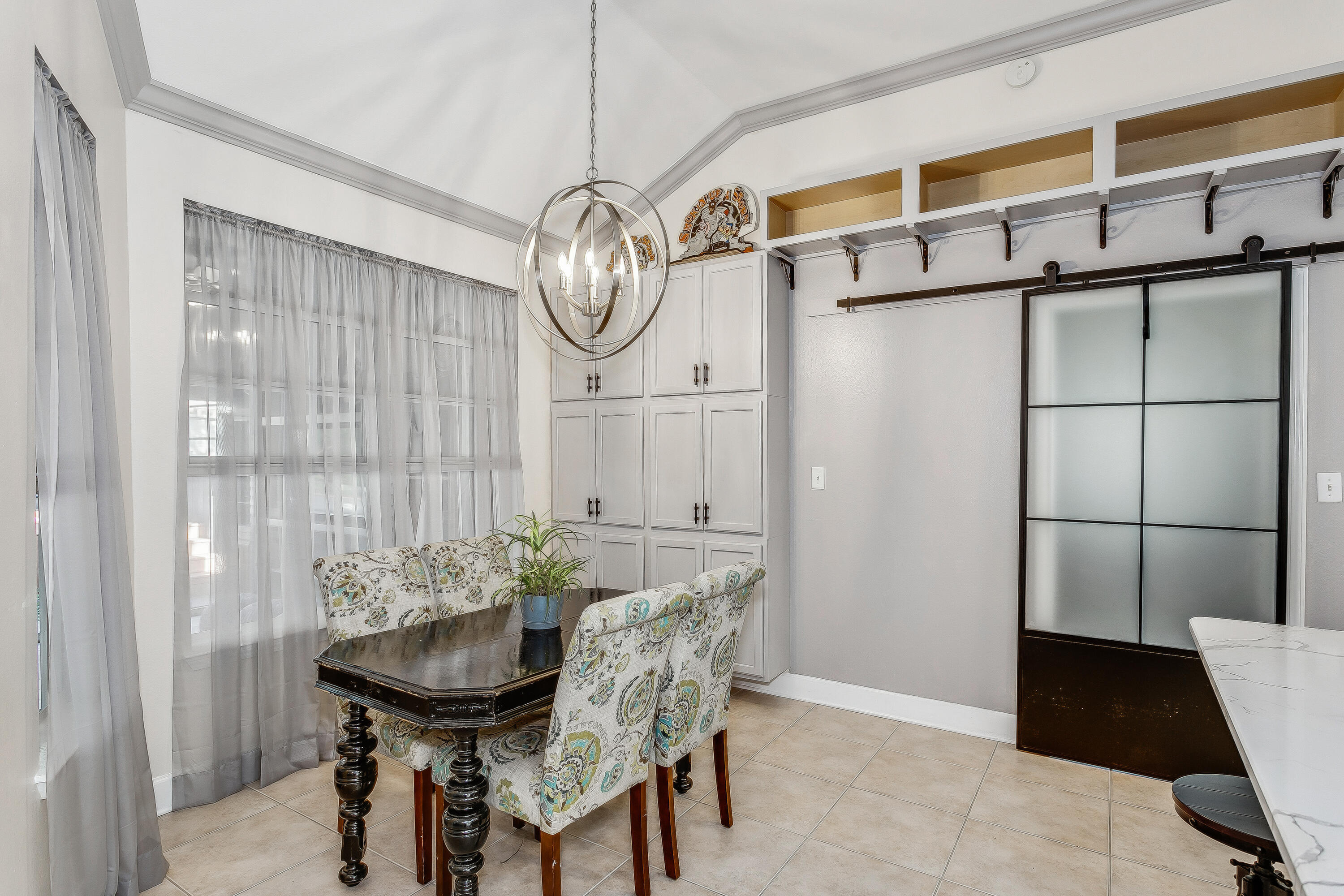 HOLLEY BY THE SEA - Residential