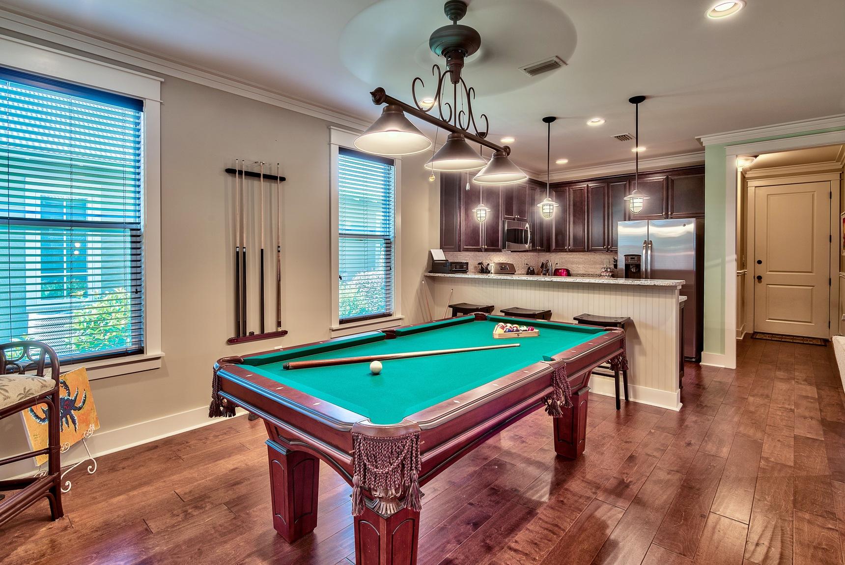 CARSON OAKS - Residential