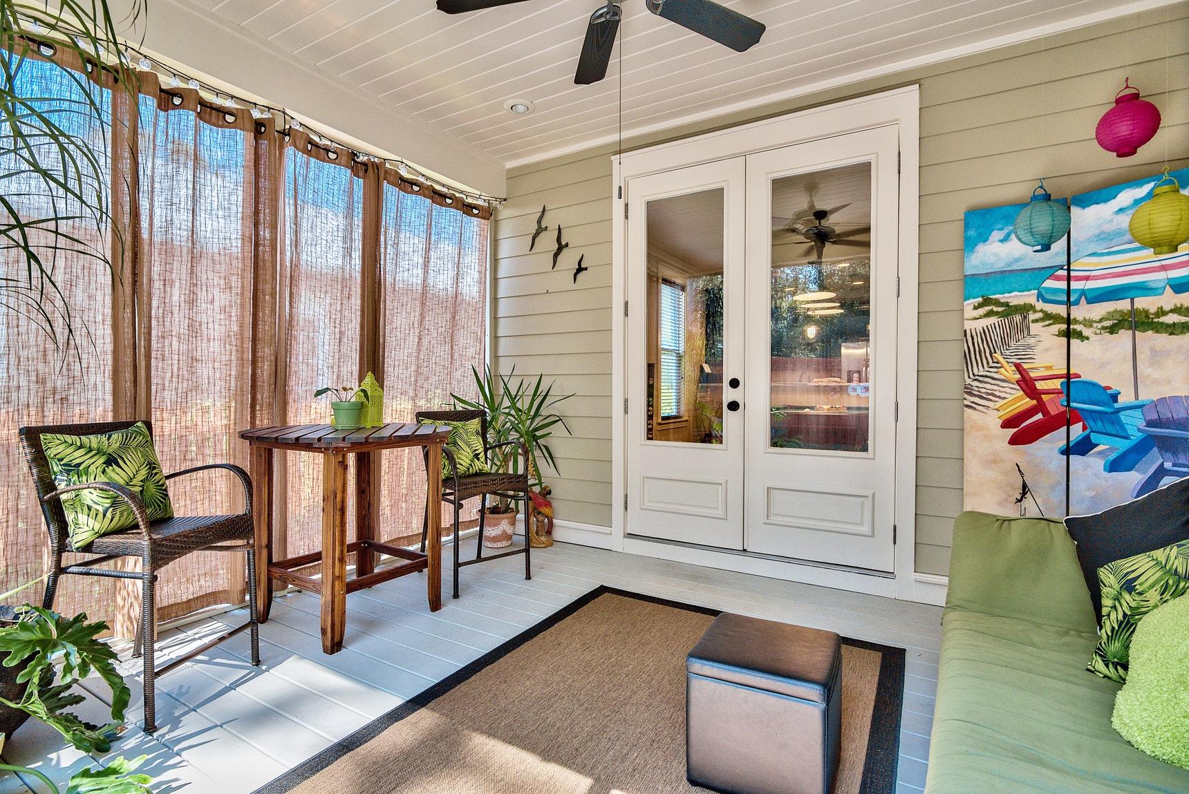 CARSON OAKS - Residential