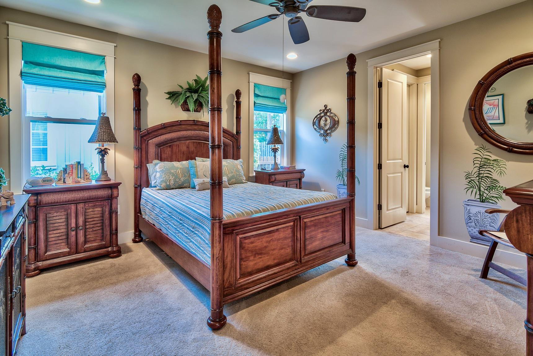 CARSON OAKS - Residential