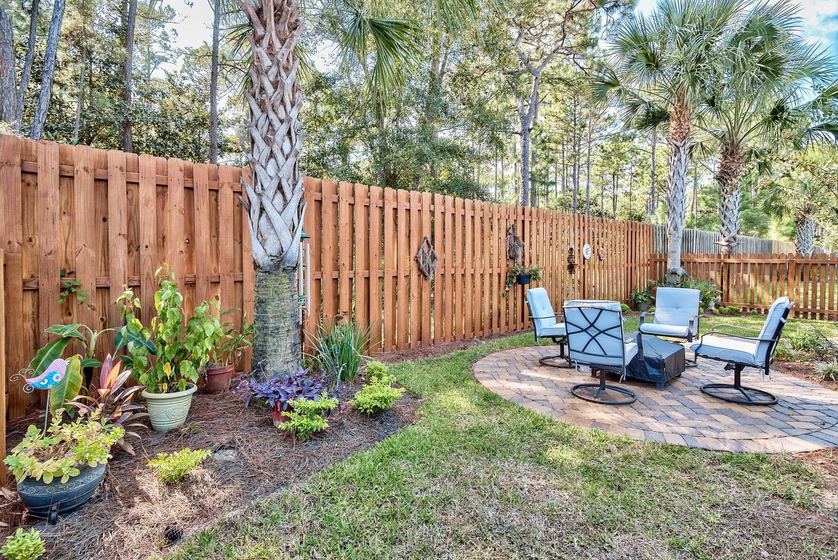 CARSON OAKS - Residential