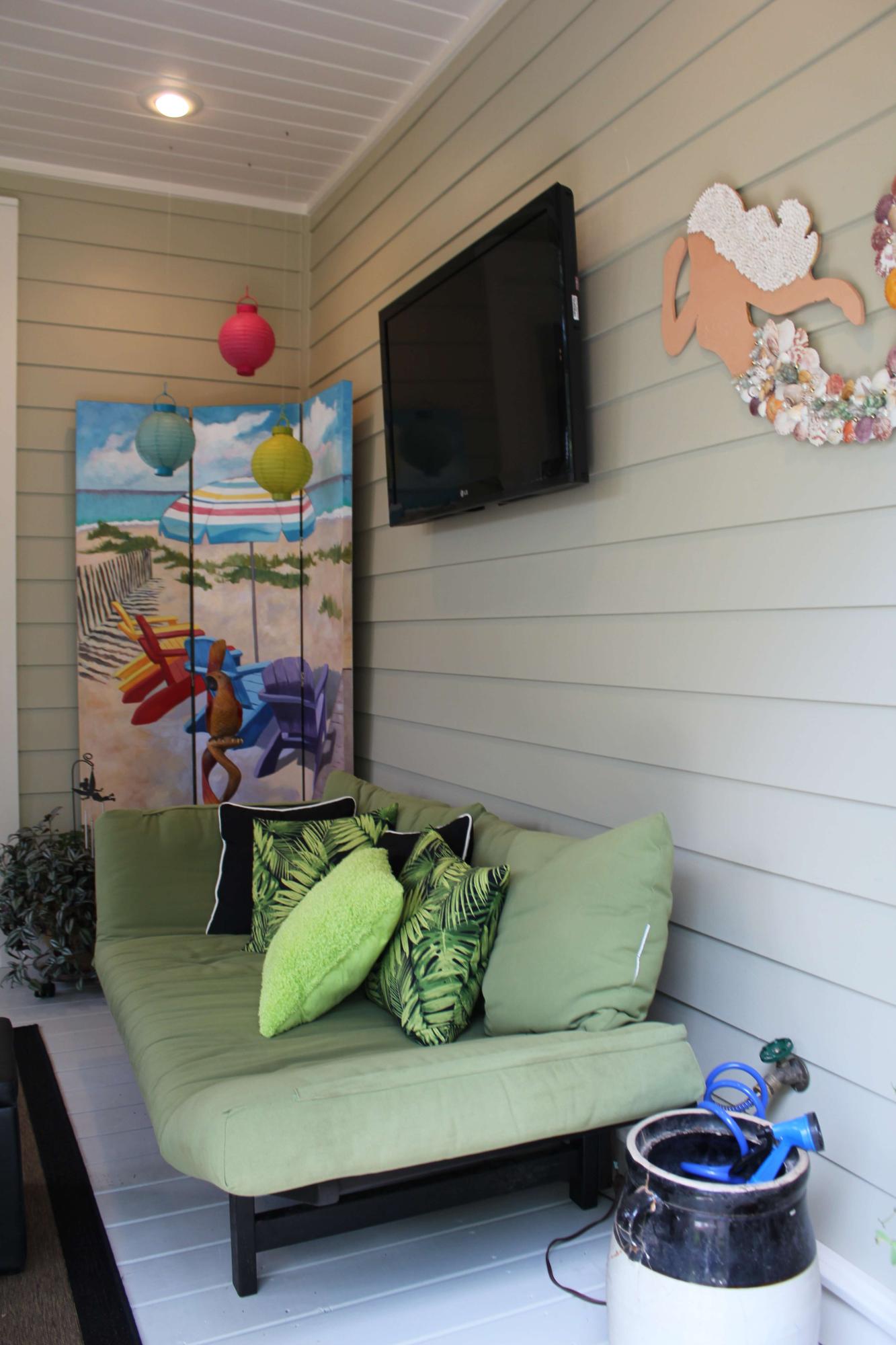 CARSON OAKS - Residential