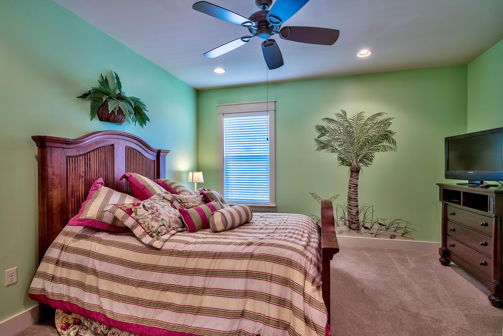 CARSON OAKS - Residential