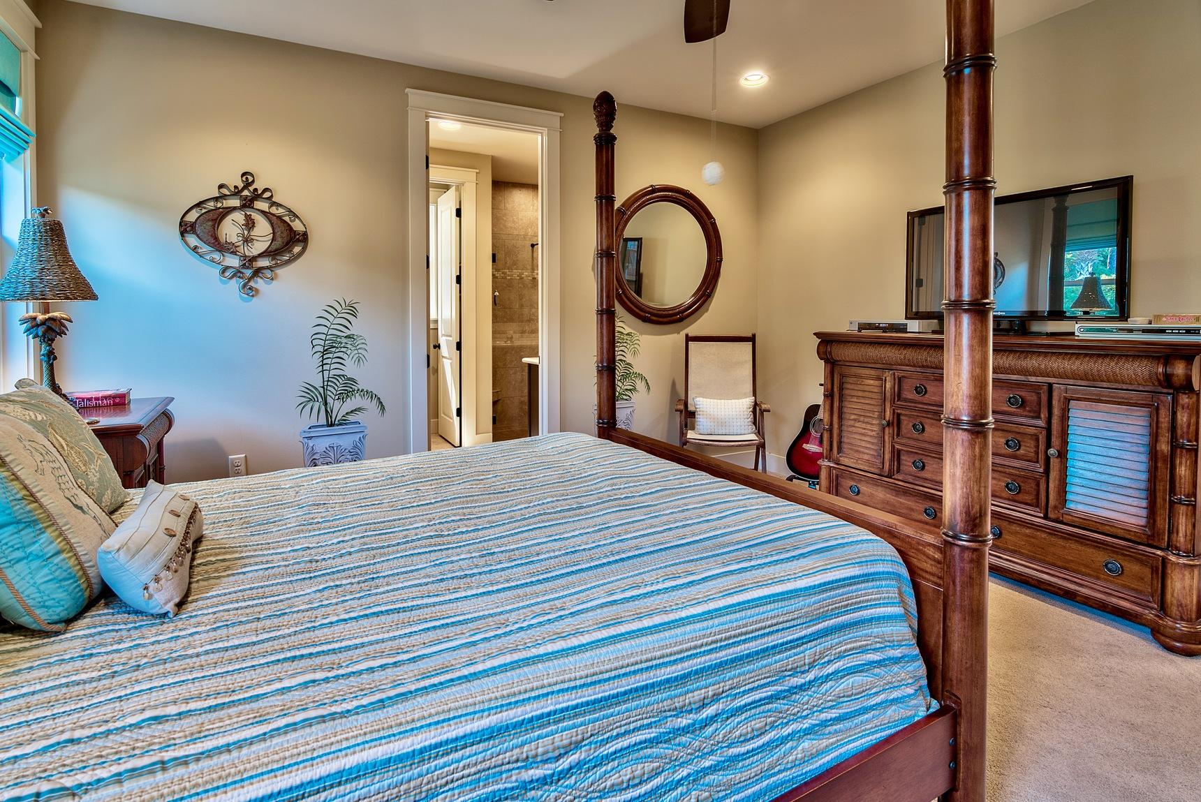 CARSON OAKS - Residential