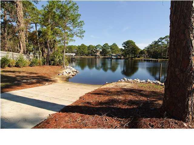 CARSON OAKS - Residential