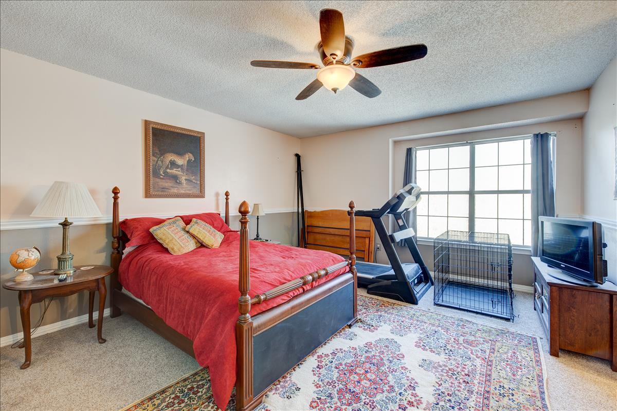 BELL-BROOK ESTATES 1ST ADDN - Residential