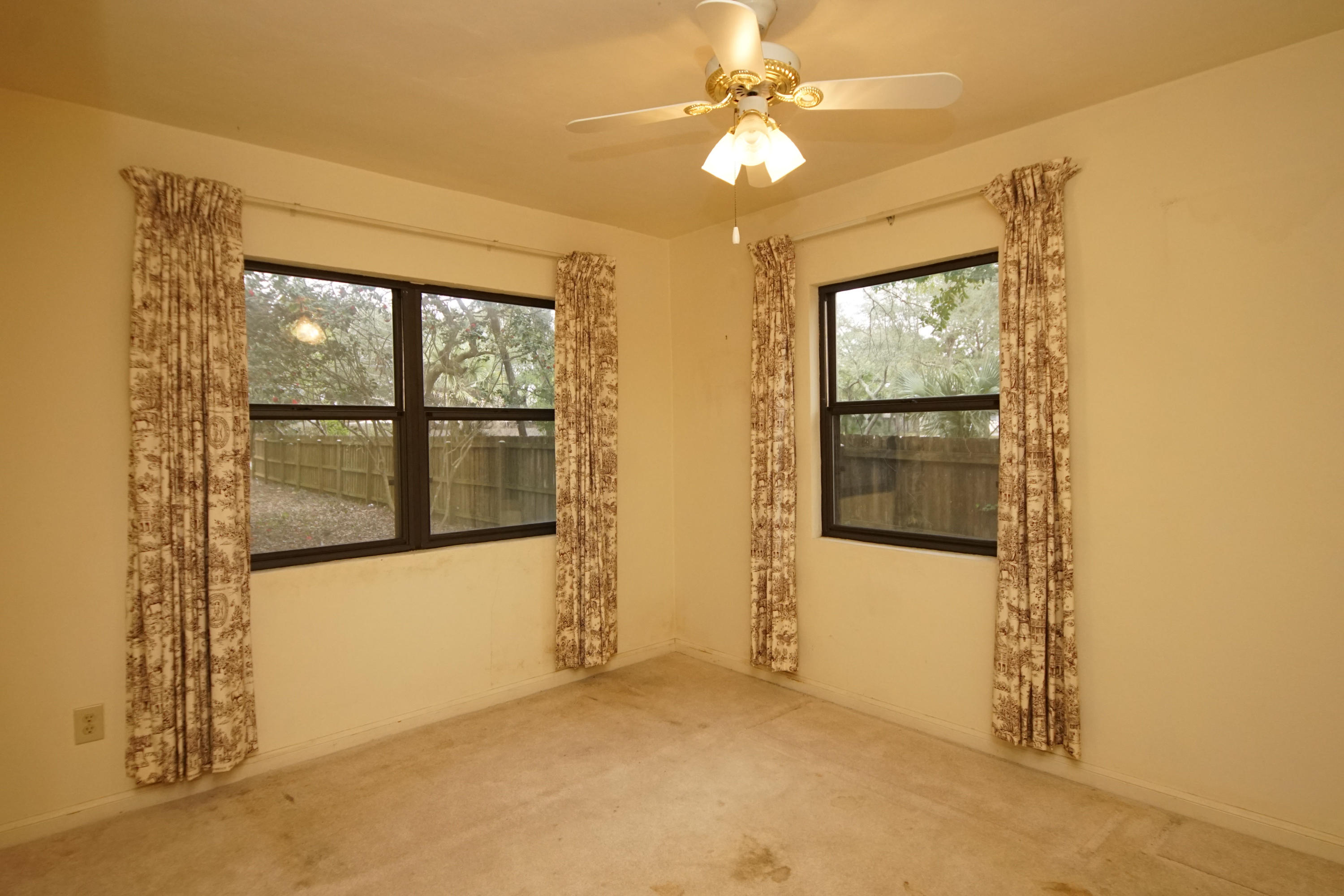 BELLA VISTA HTS S/D - Residential