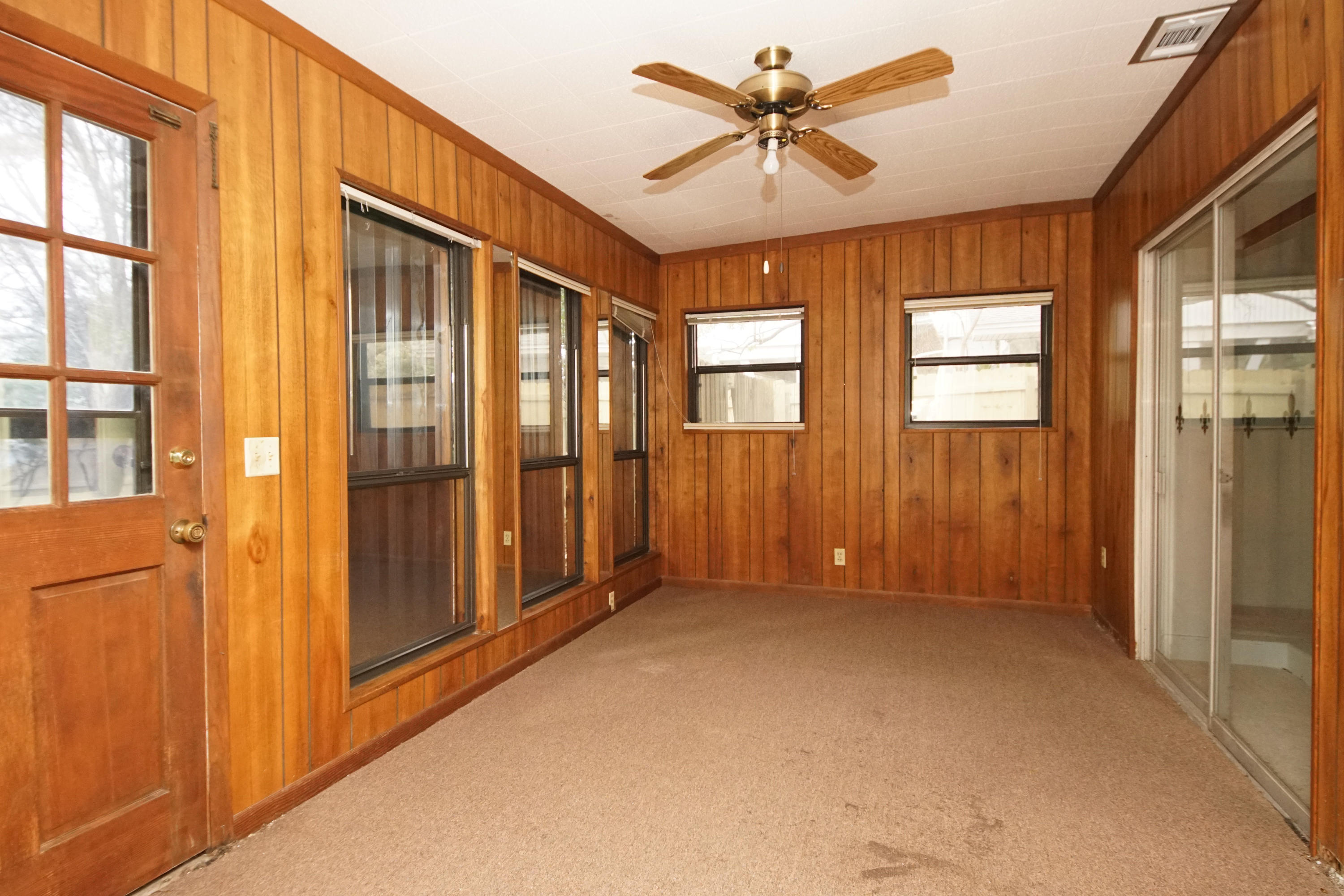 BELLA VISTA HTS S/D - Residential