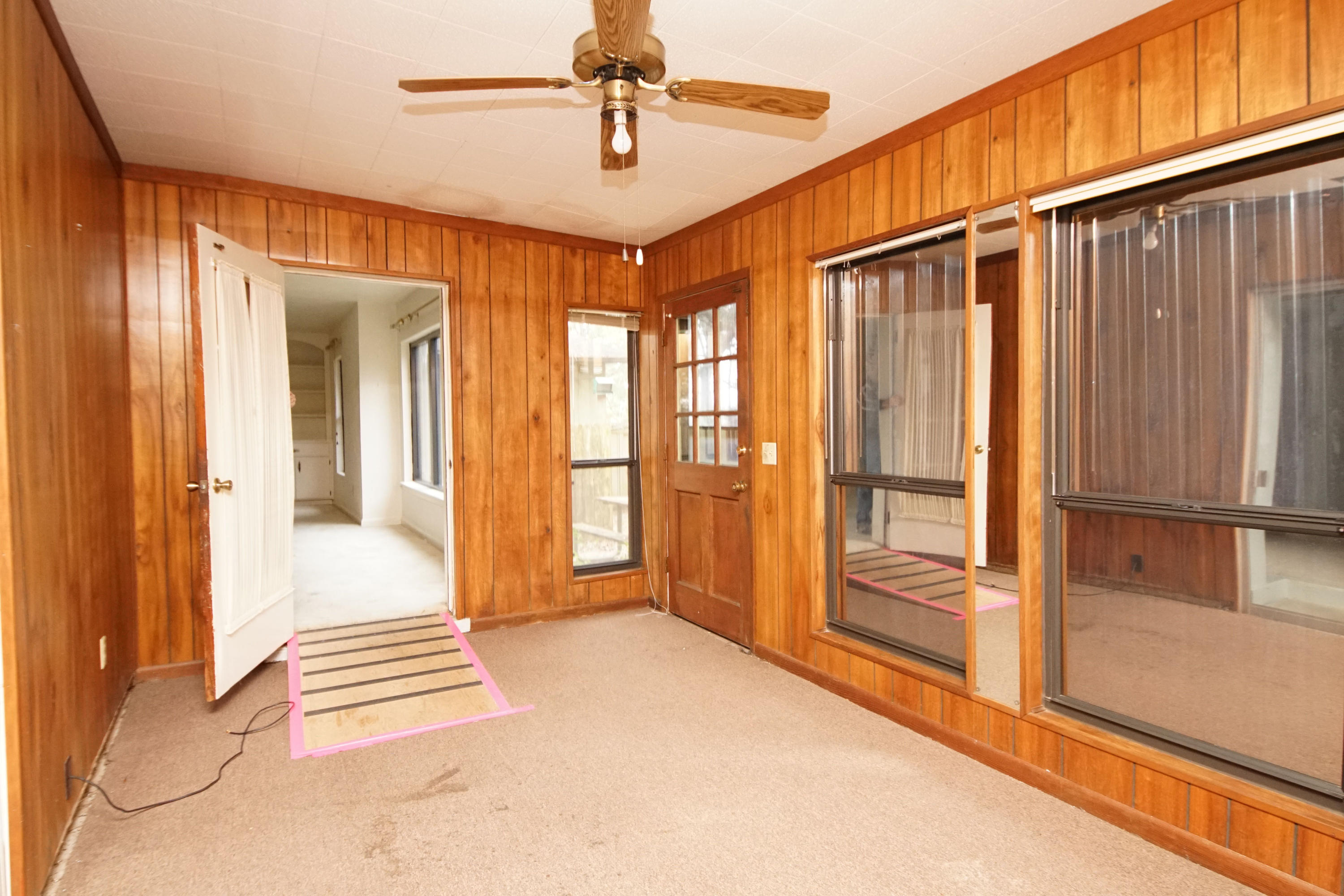 BELLA VISTA HTS S/D - Residential