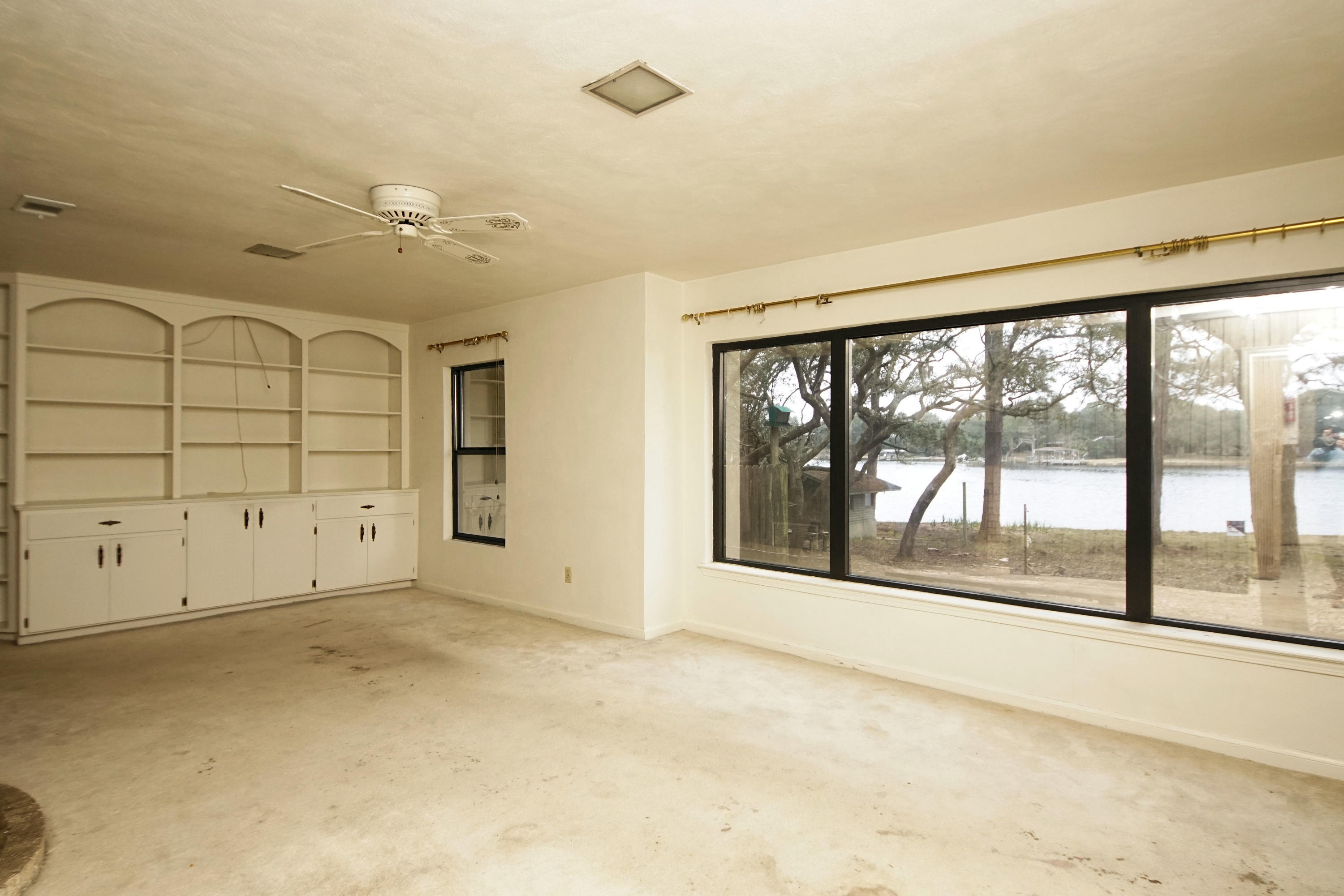 BELLA VISTA HTS S/D - Residential