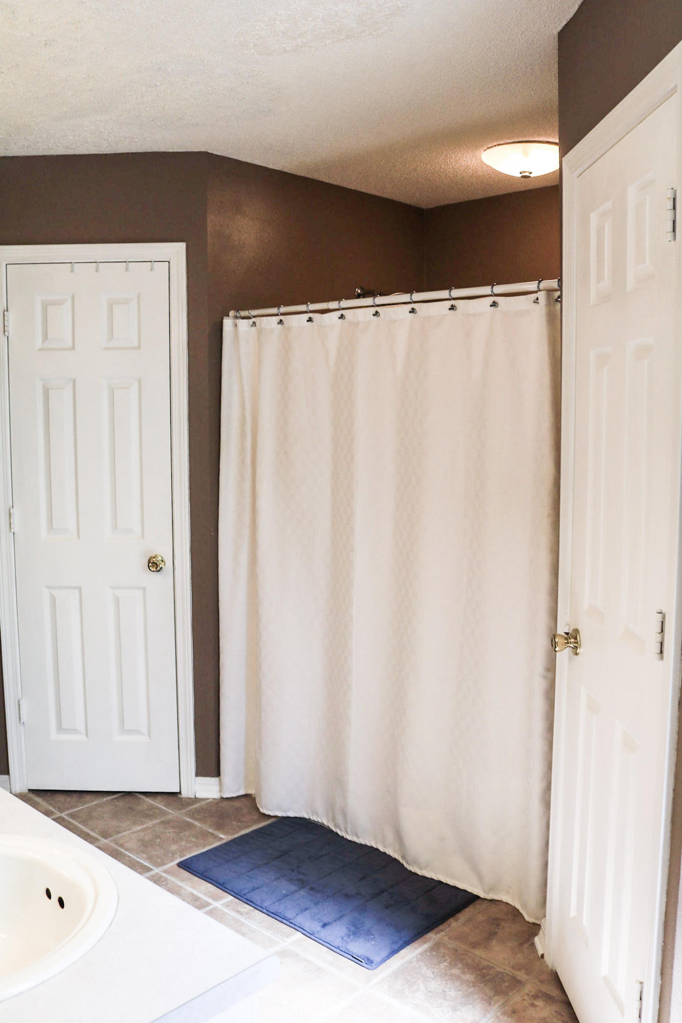 COUNTRYVIEW ESTATES 4TH ADDN - Residential